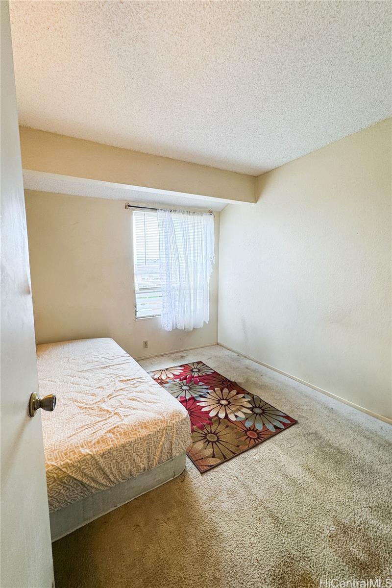 Photo 14 of 25