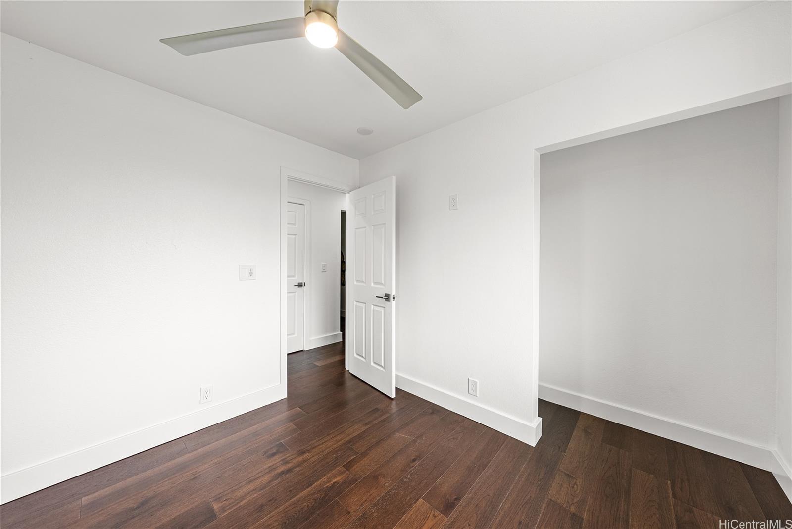 87-310 Kulawae Street