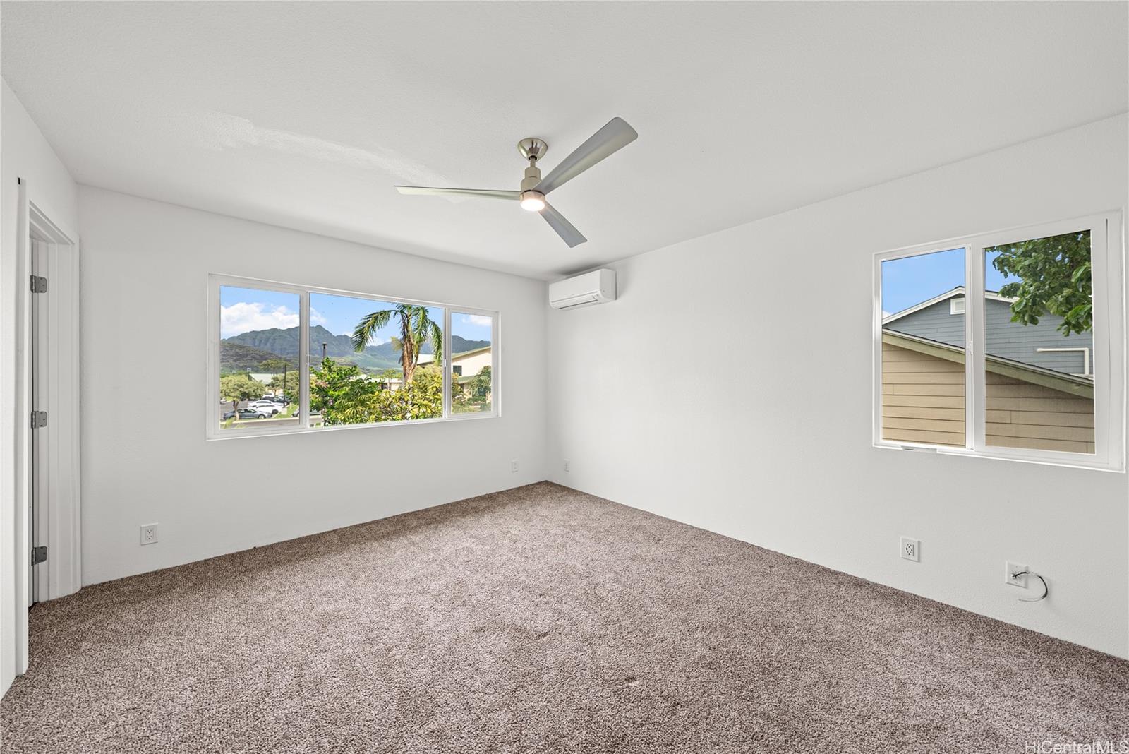 87-310 Kulawae Street