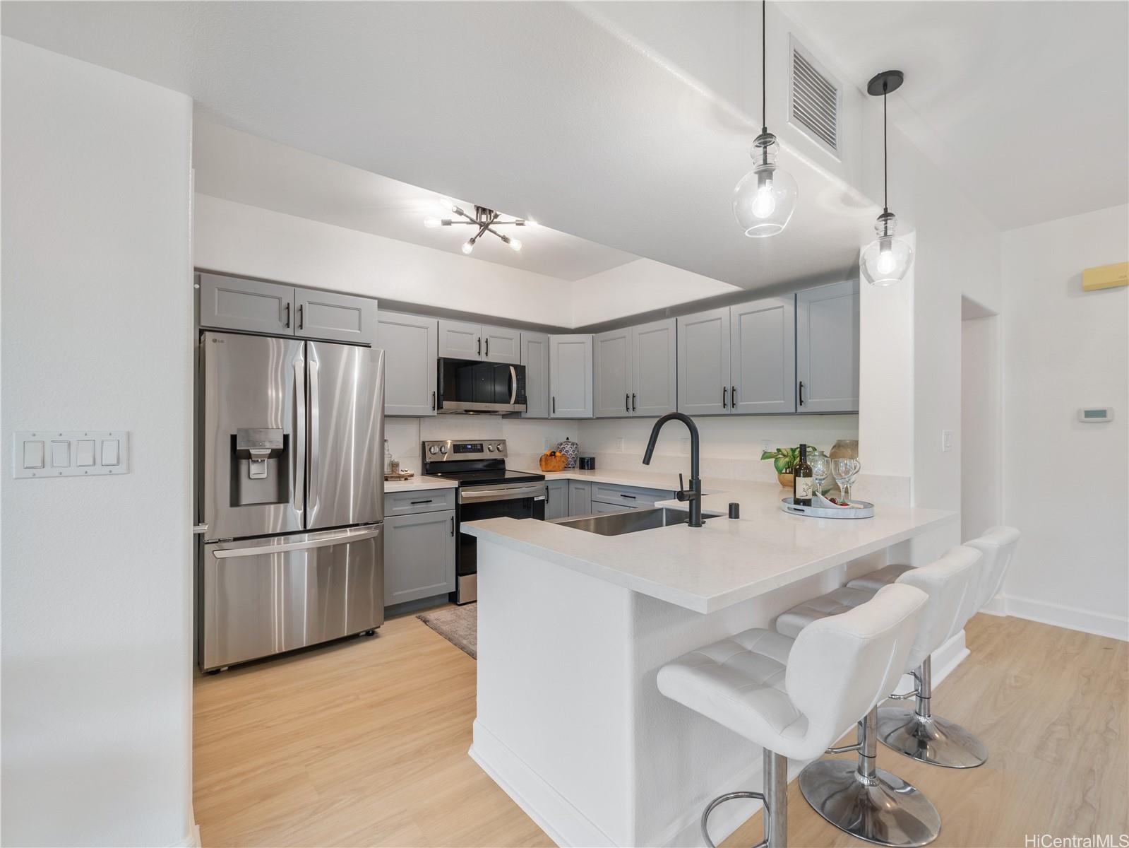 92-1053 Koio Drive  Unit M9-1