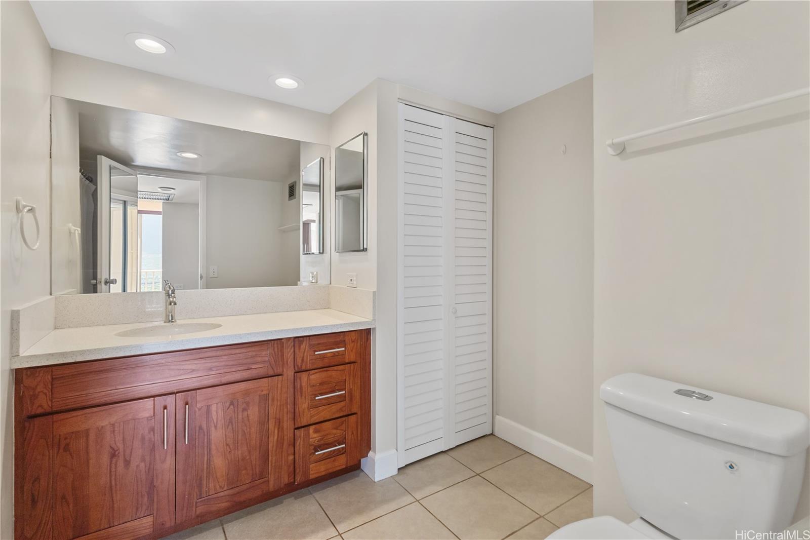 84-680 Kili Drive  Unit B1108