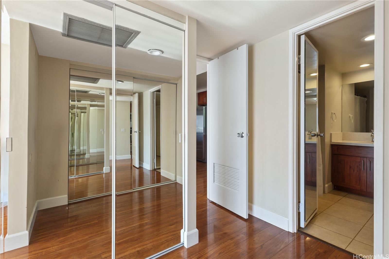 84-680 Kili Drive  Unit B1108