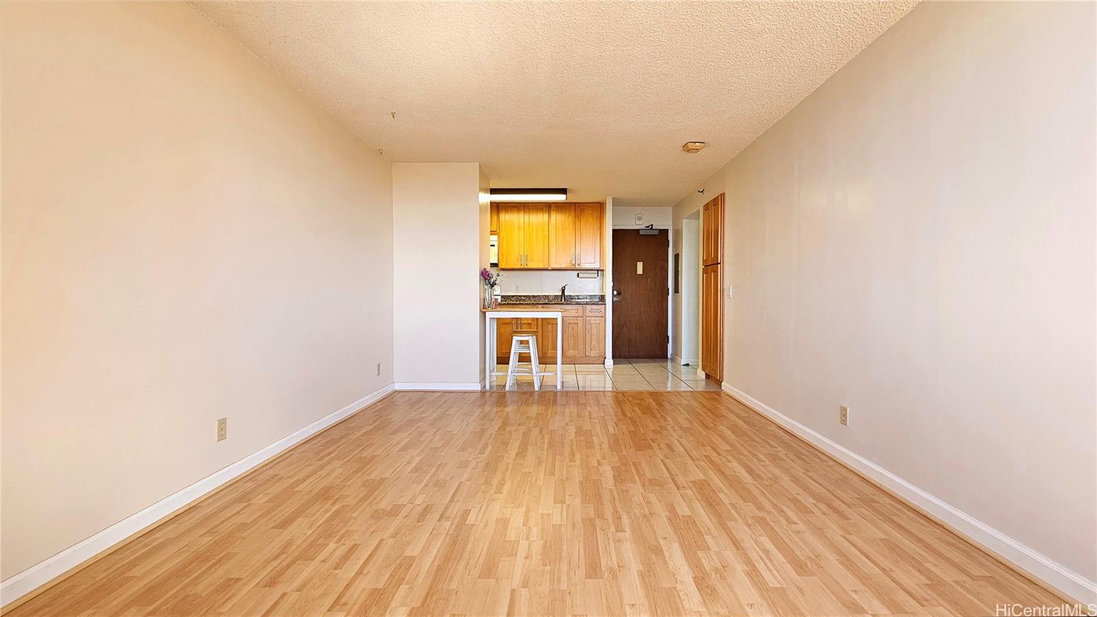 2040 Nuuanu Avenue  Unit 703