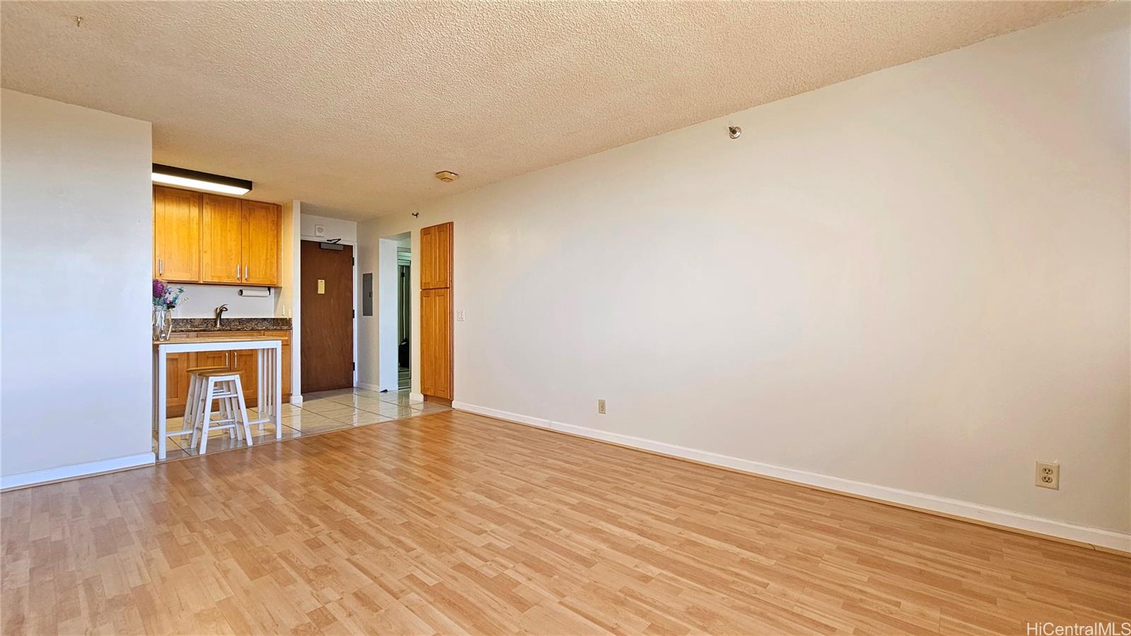 2040 Nuuanu Avenue  Unit 703