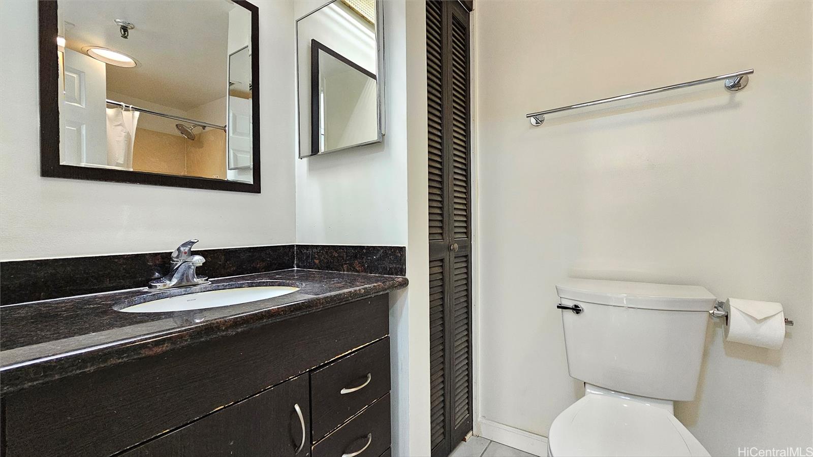 2040 Nuuanu Avenue  Unit 703