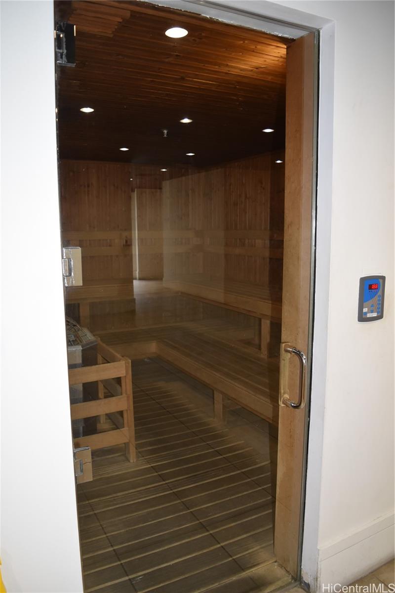 410 Atkinson Drive  Unit 1810