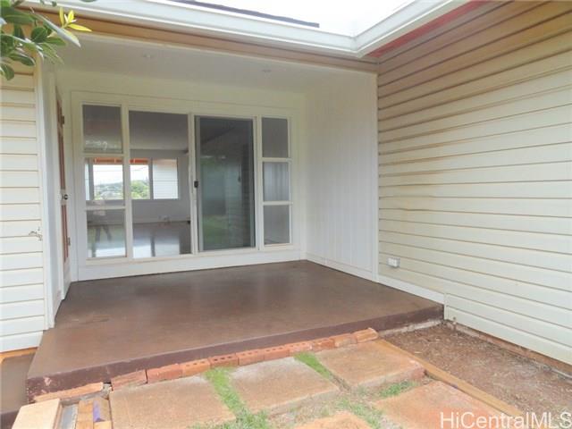 Photo 14 of 20