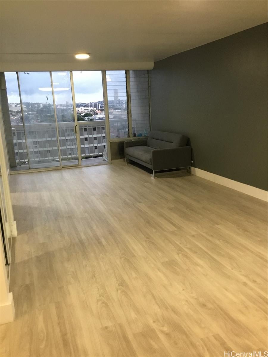 1320 Alexander Street  Unit 506