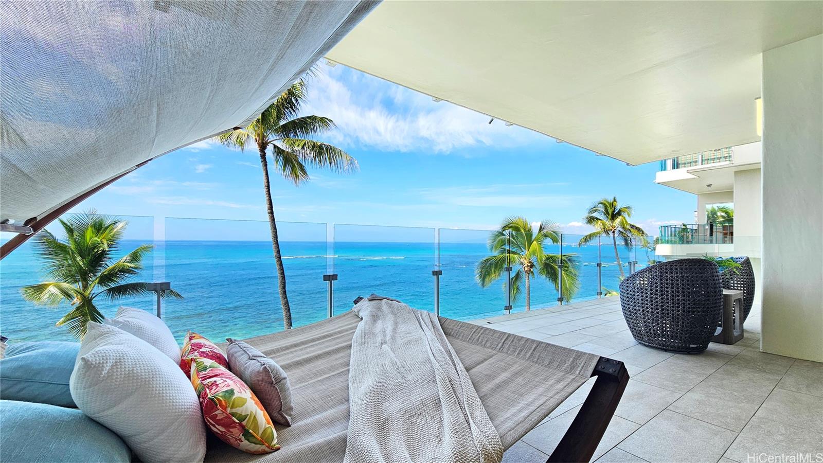 3003 Kalakaua Avenue  Unit 6A
