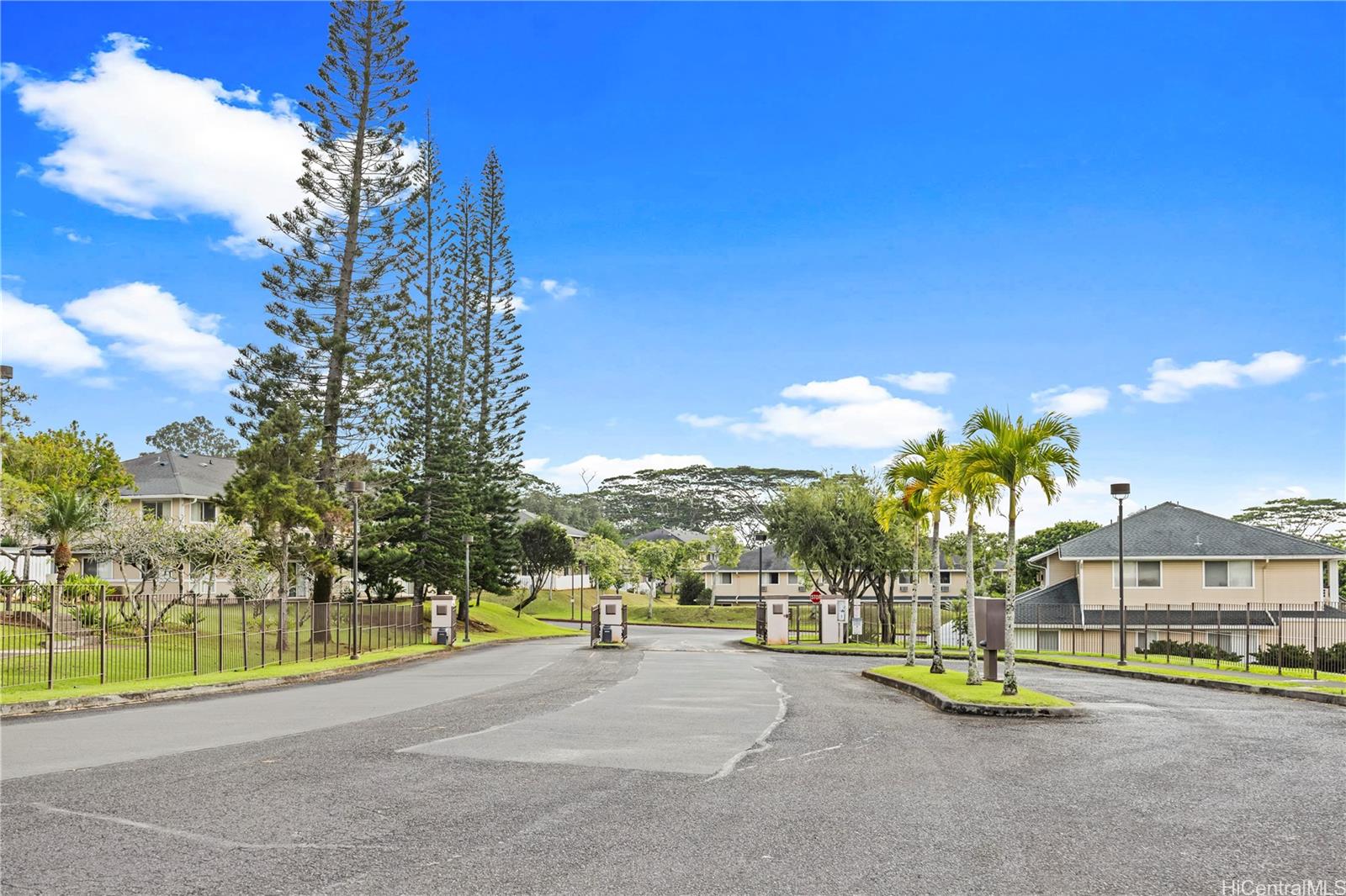 95-1141 Koolani Drive  Unit 115