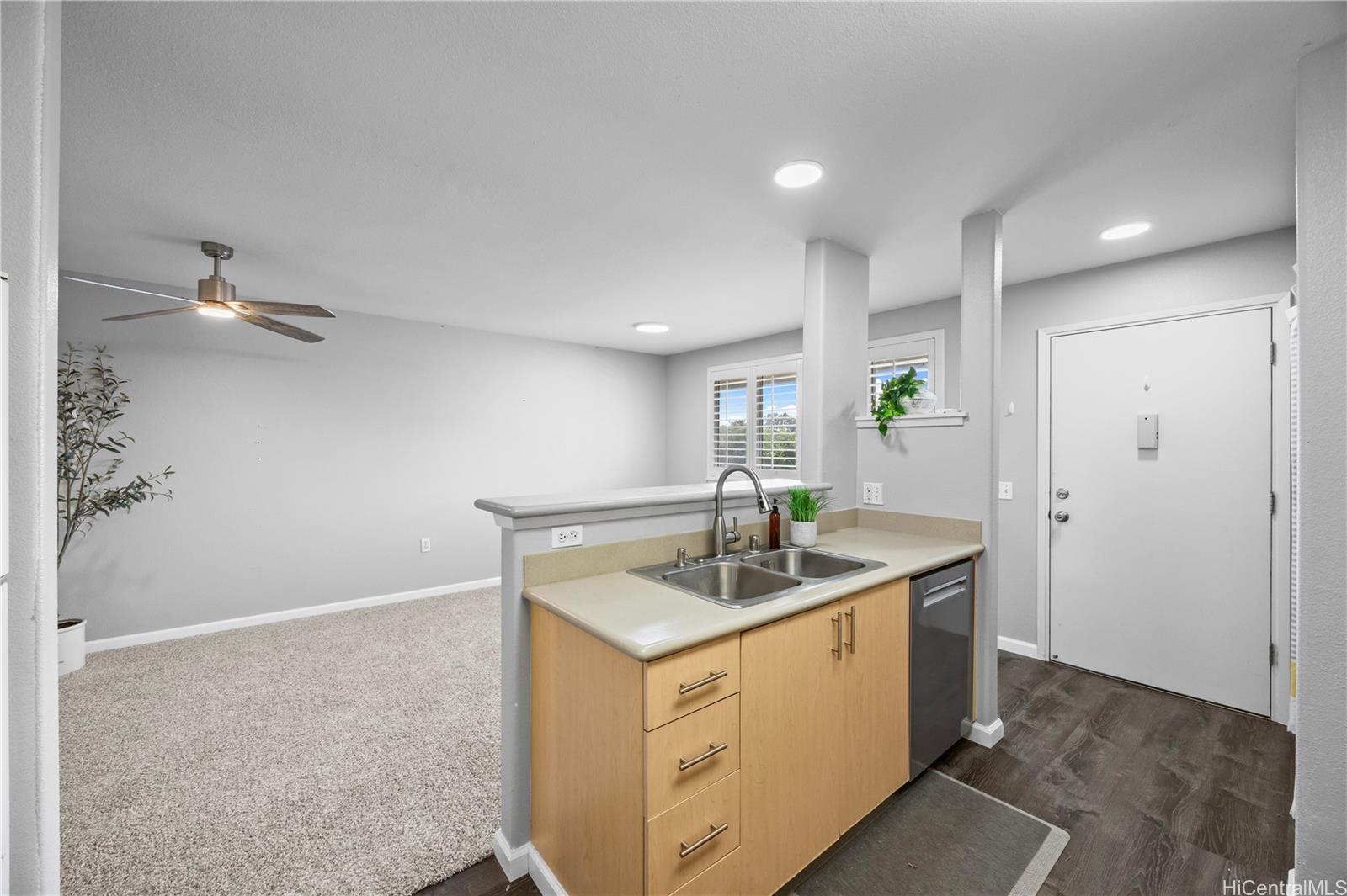 95-1141 Koolani Drive  Unit 115