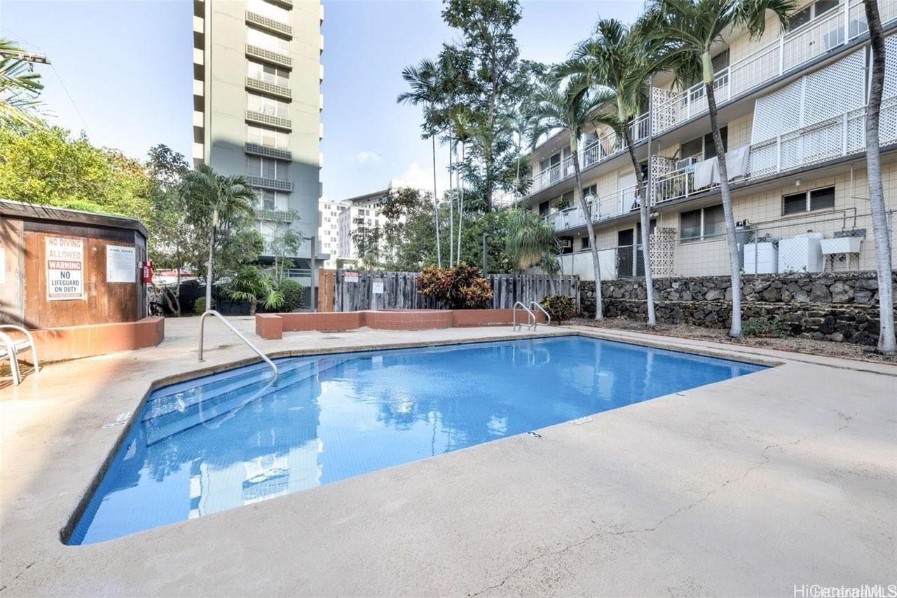 2724 Kahoaloha Lane  Unit 1103