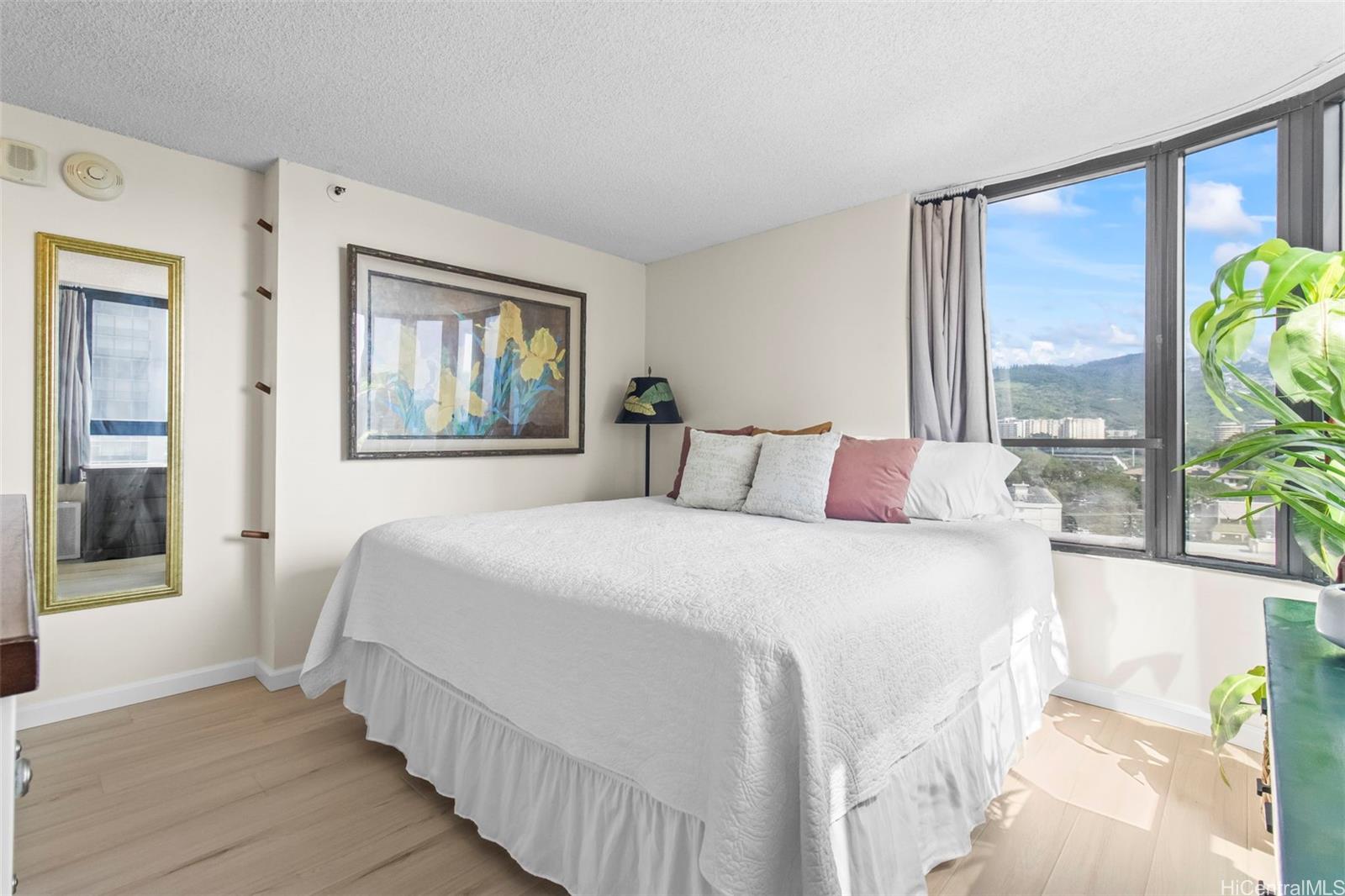 2724 Kahoaloha Lane  Unit 1103