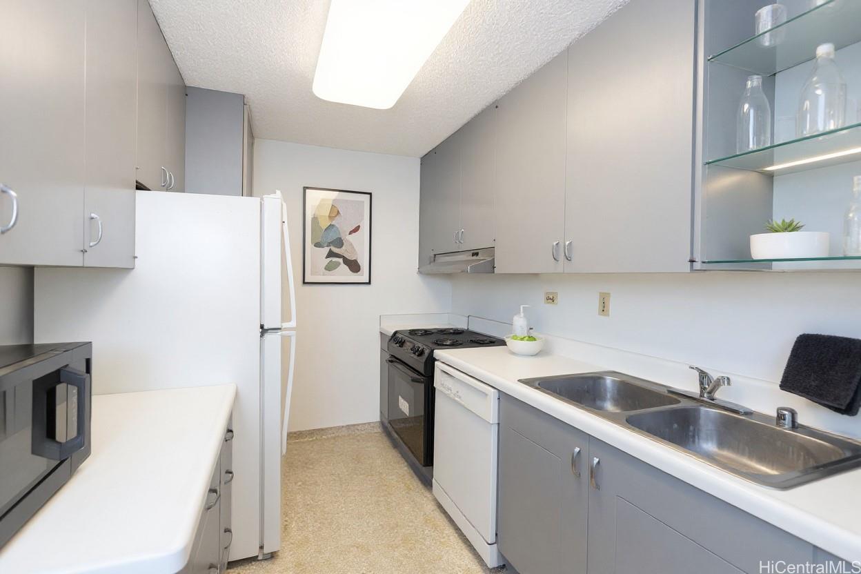 2465 Ala Wai Boulevard  Unit 1203