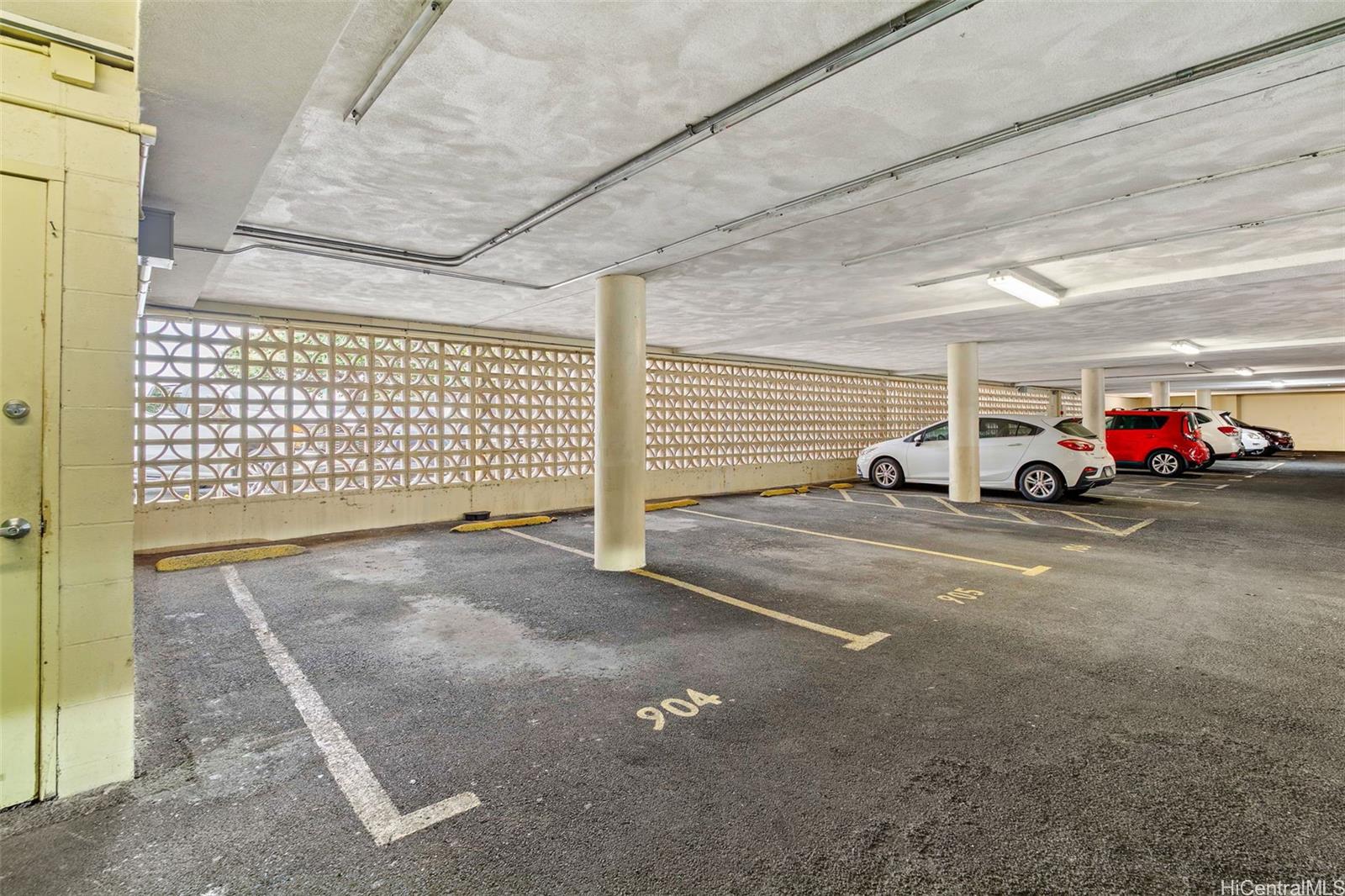 14 Aulike Street  Unit 904
