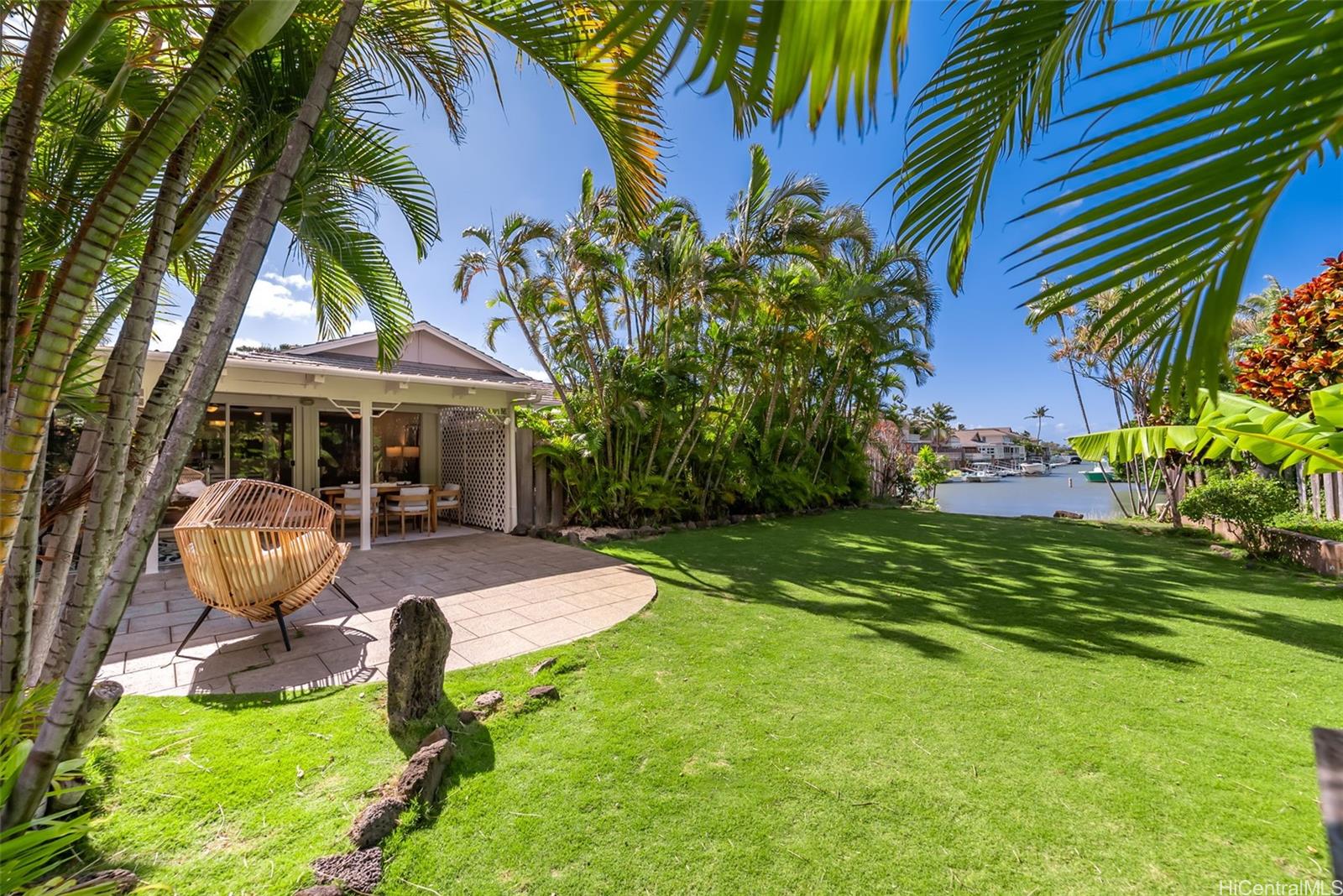 280 Opihikao Way 681