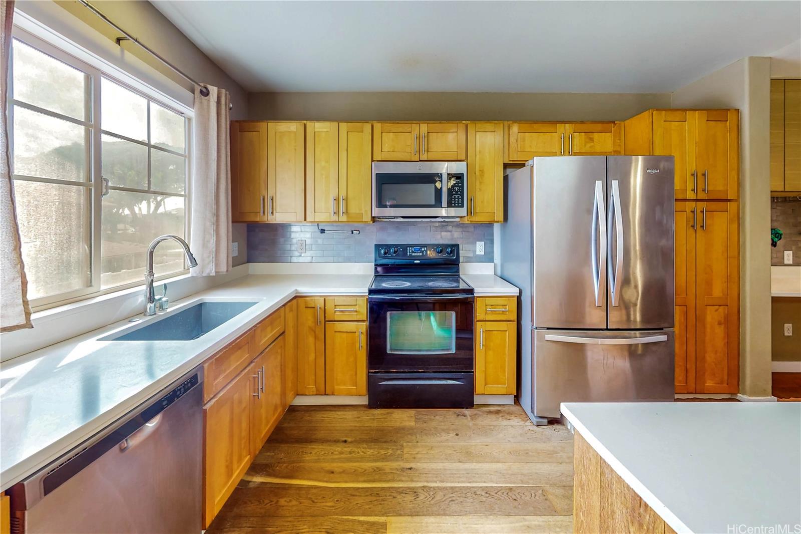 91-1171 Kaiau Avenue  Unit 205