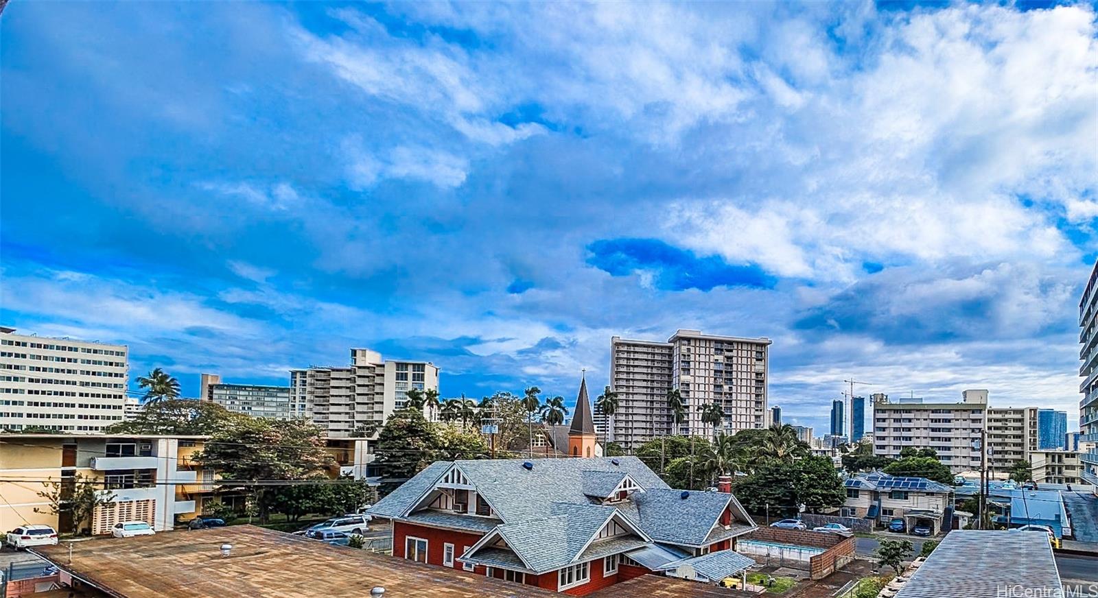 1716 Keeaumoku Street  Unit 304