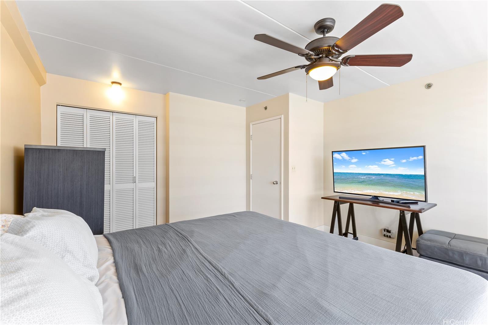 2522 Date Street  Unit 1605