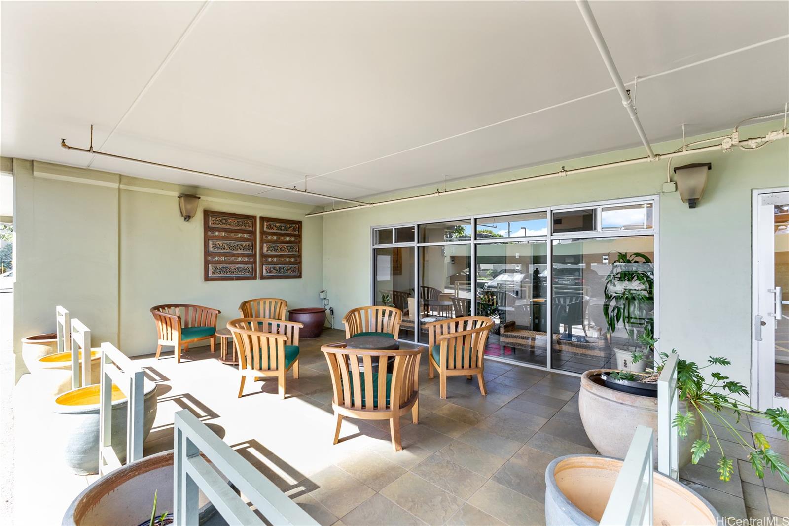 2522 Date Street  Unit 1605