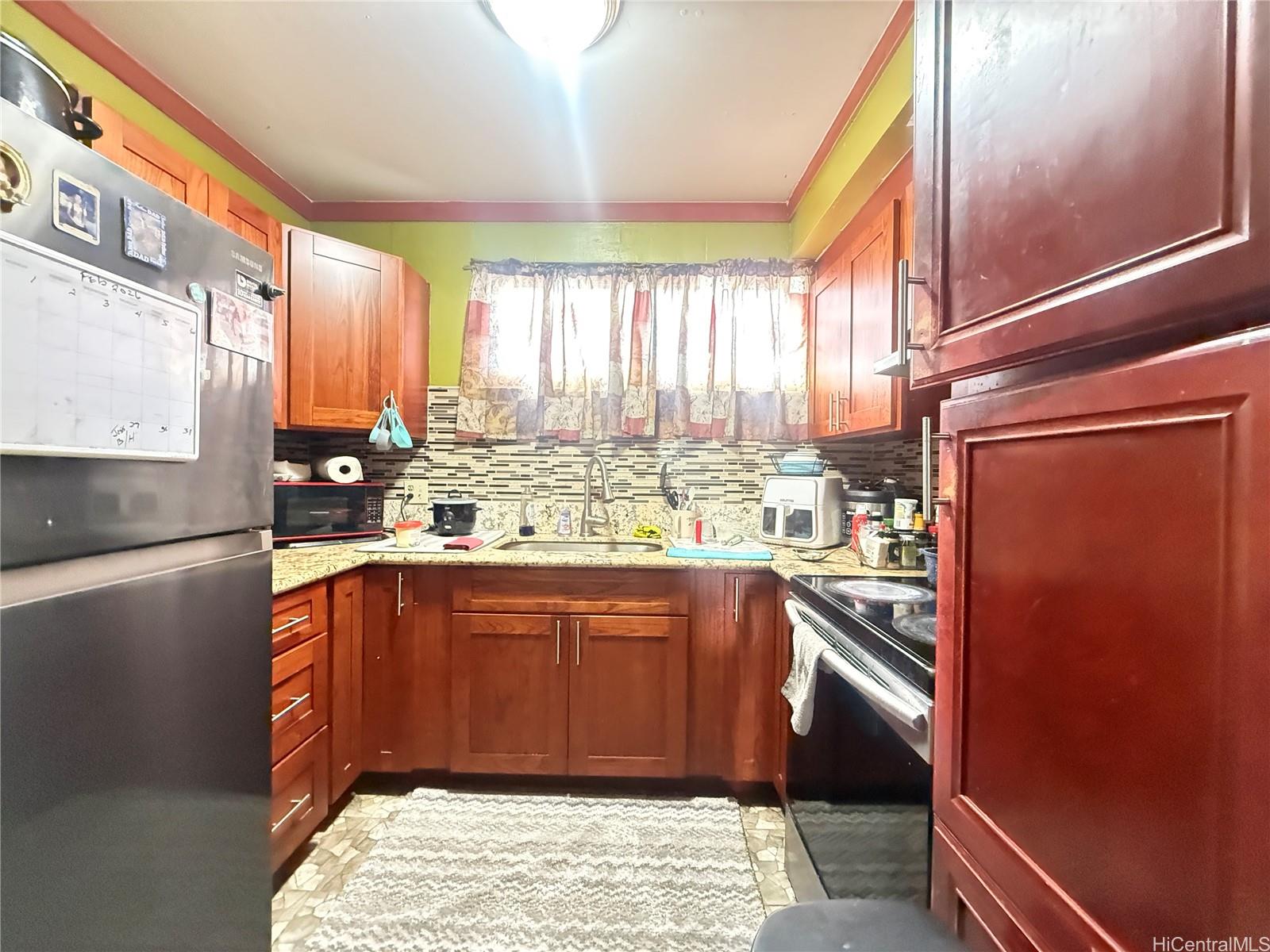 Photo 6 of 13