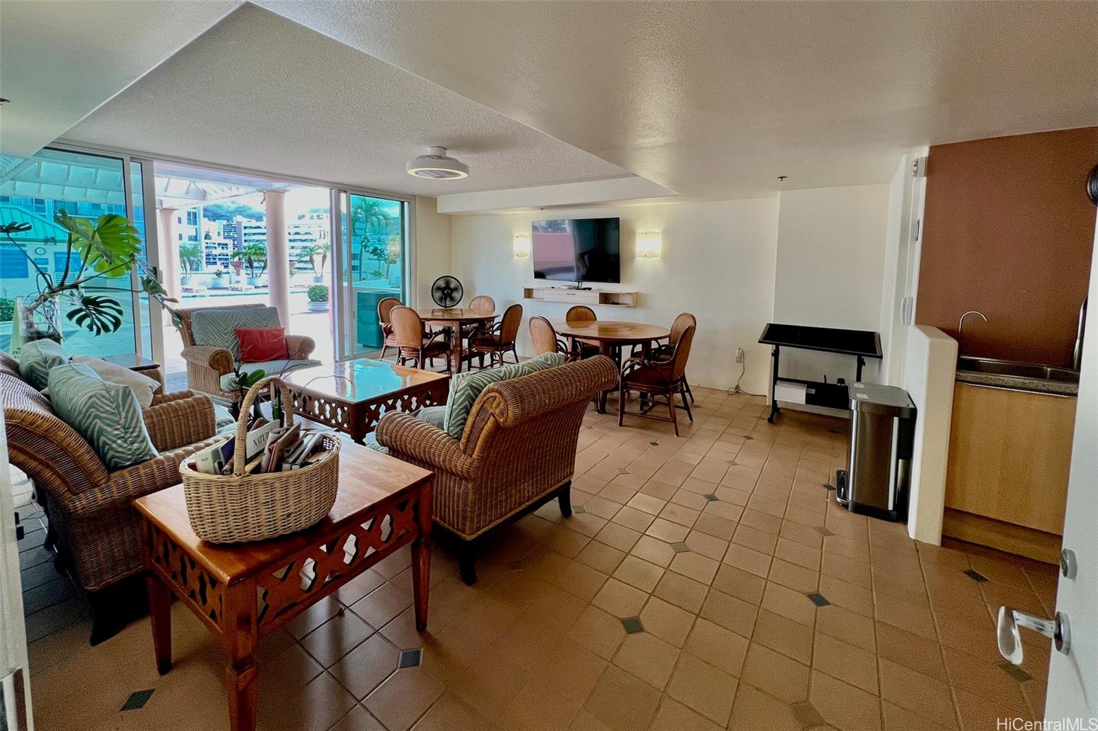 801 S King Street  Unit 2903