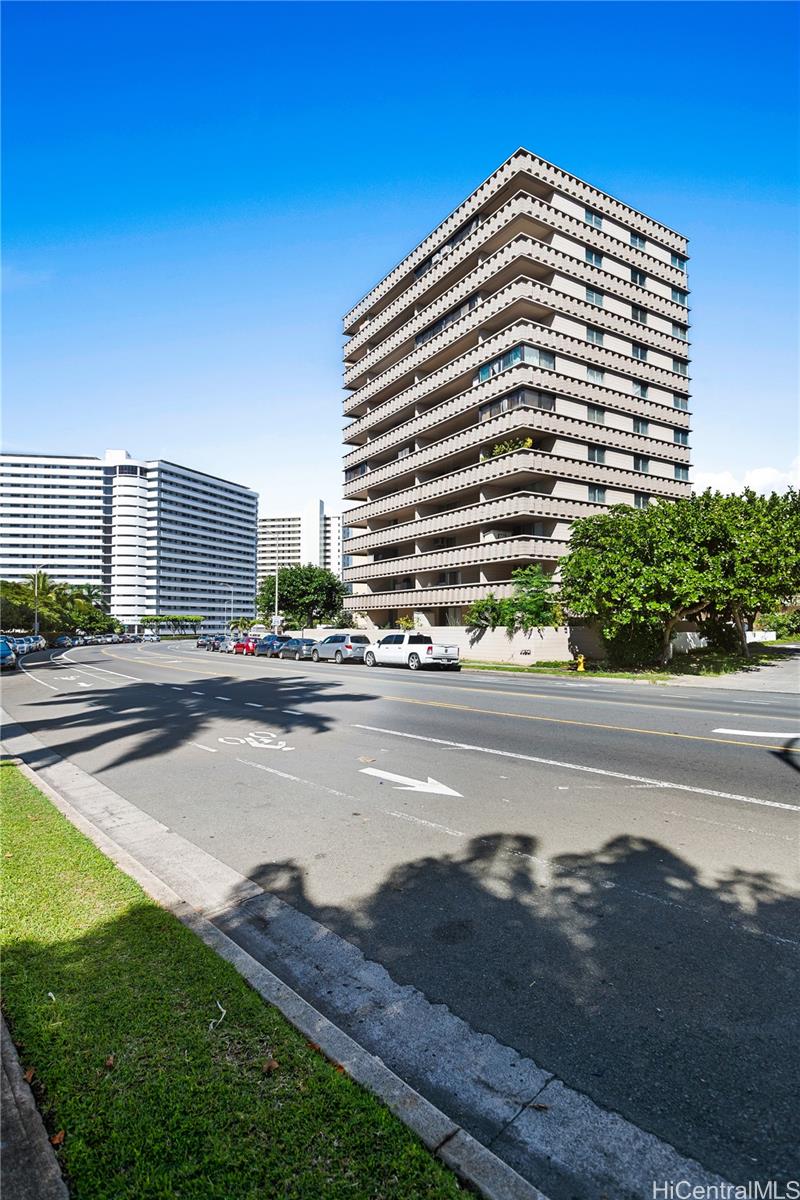 1099 Ala Napunani Street  Unit 602