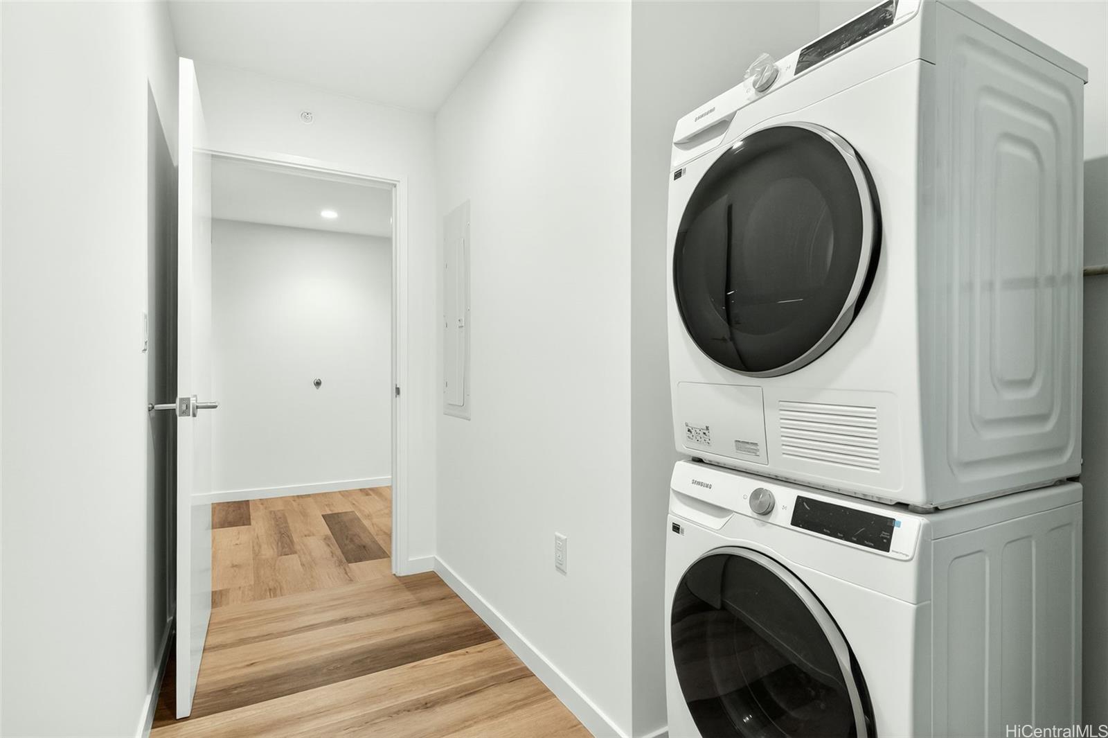 1500 Rycroft Street  Unit 4018R
