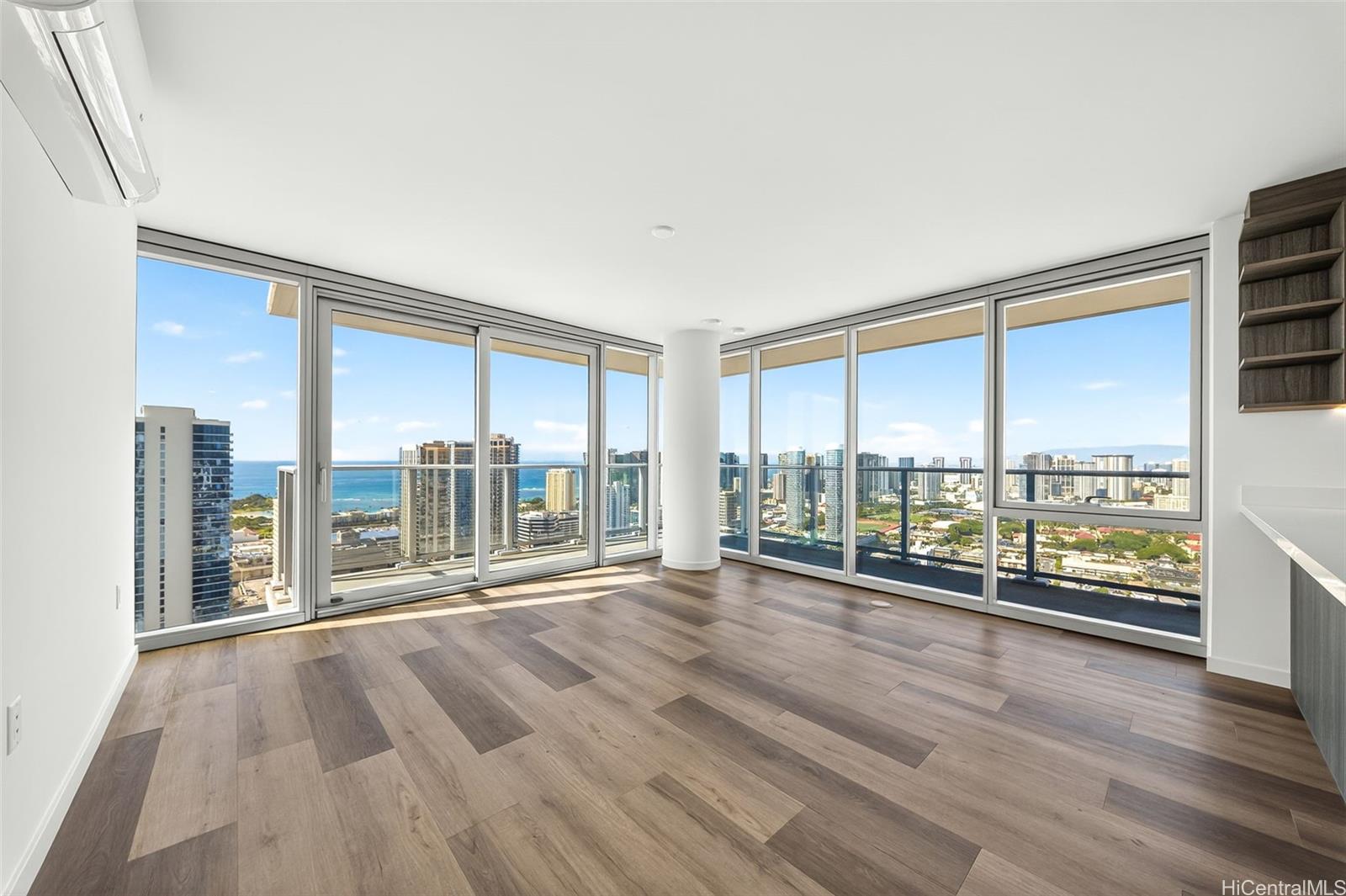 1500 Rycroft Street  Unit 4018R