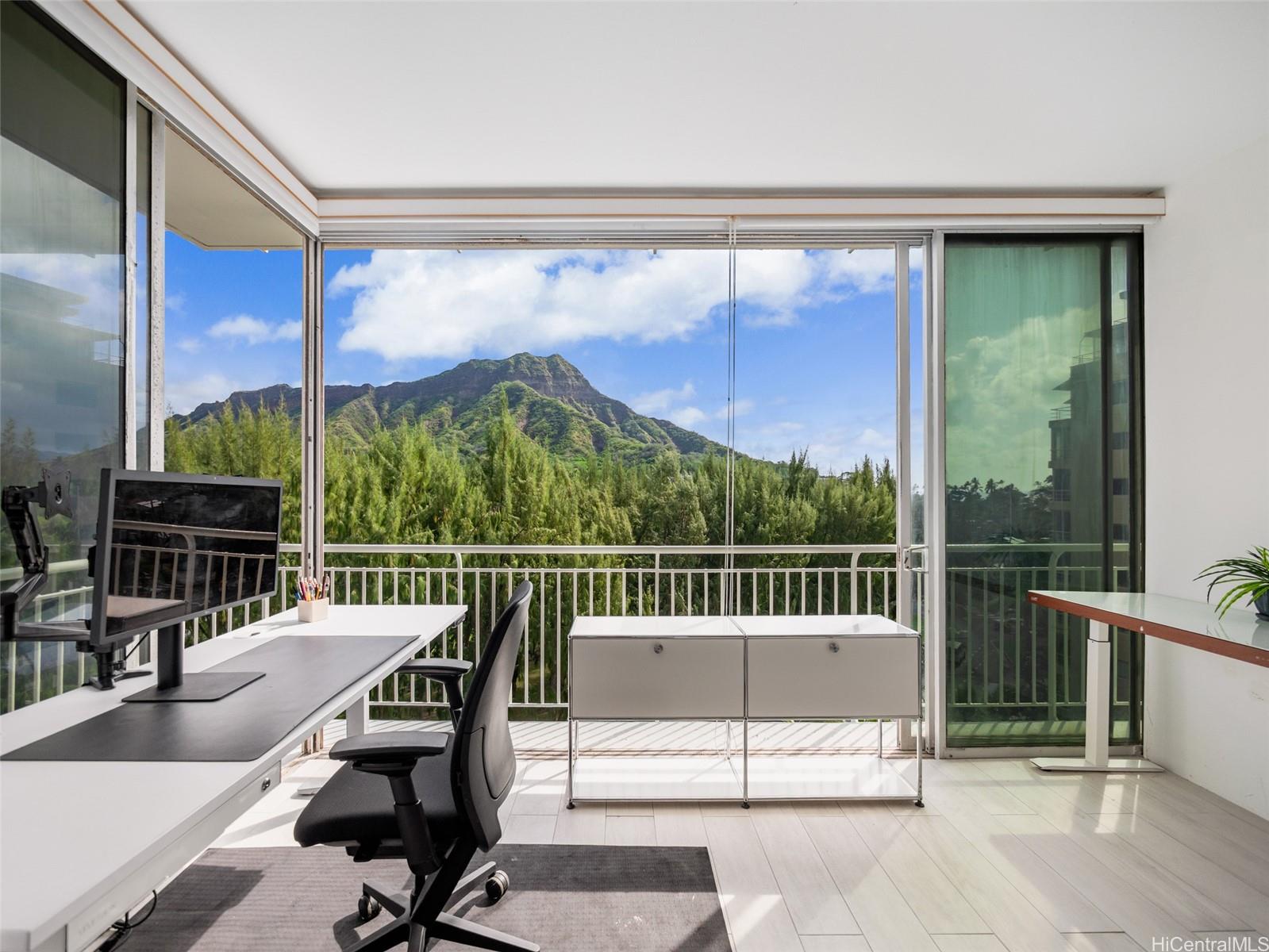 2969 Kalakaua Avenue  Unit 505