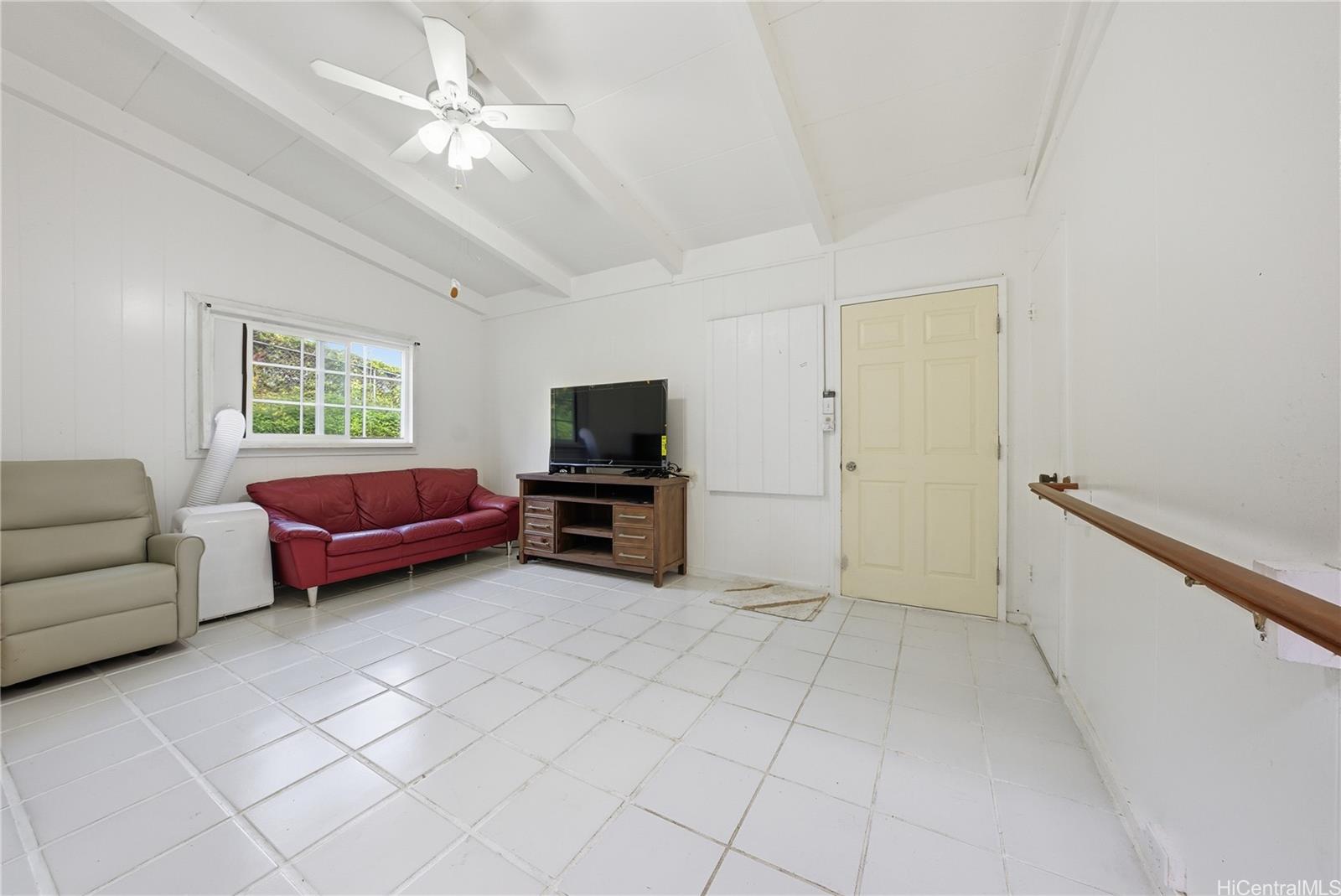 Photo 5 of 23