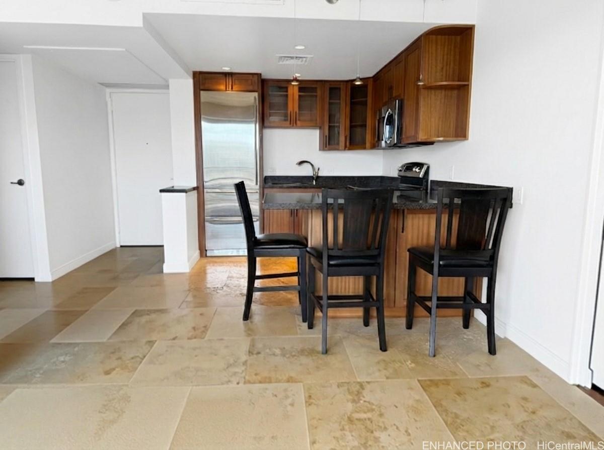 225 Queen Street  Unit 19F