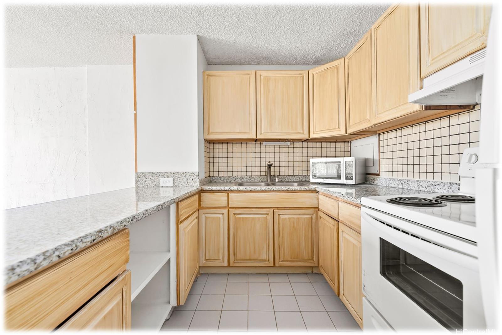 1830 Wilikina Drive  Unit 605