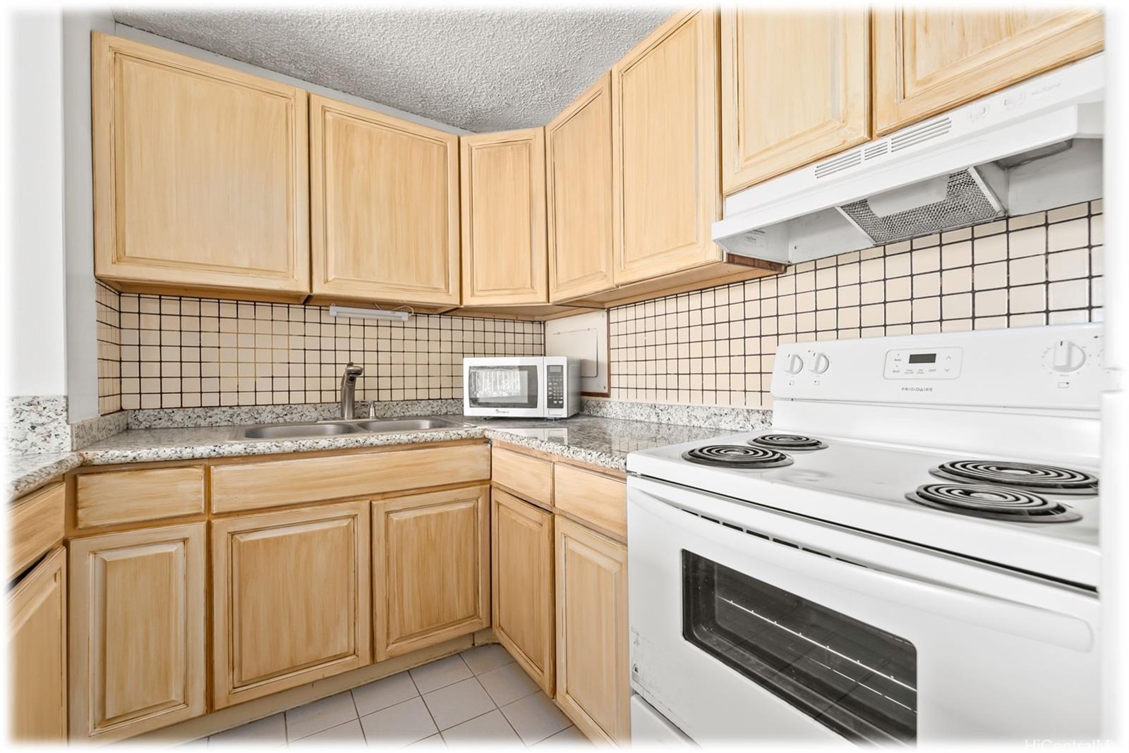 1830 Wilikina Drive  Unit 605