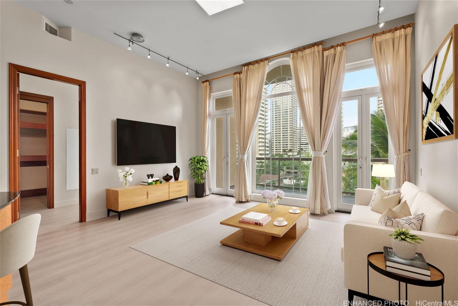 427 Launiu Street 505