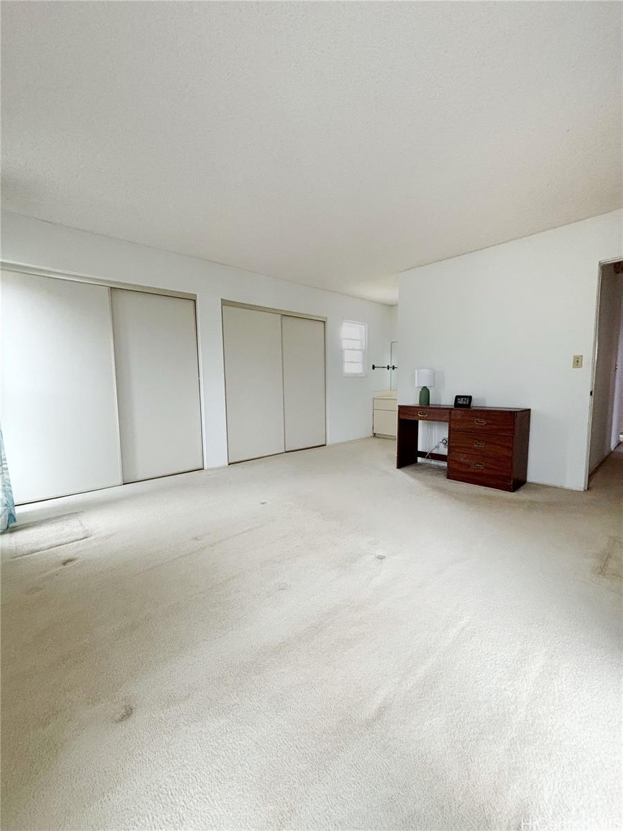 Photo 12 of 22
