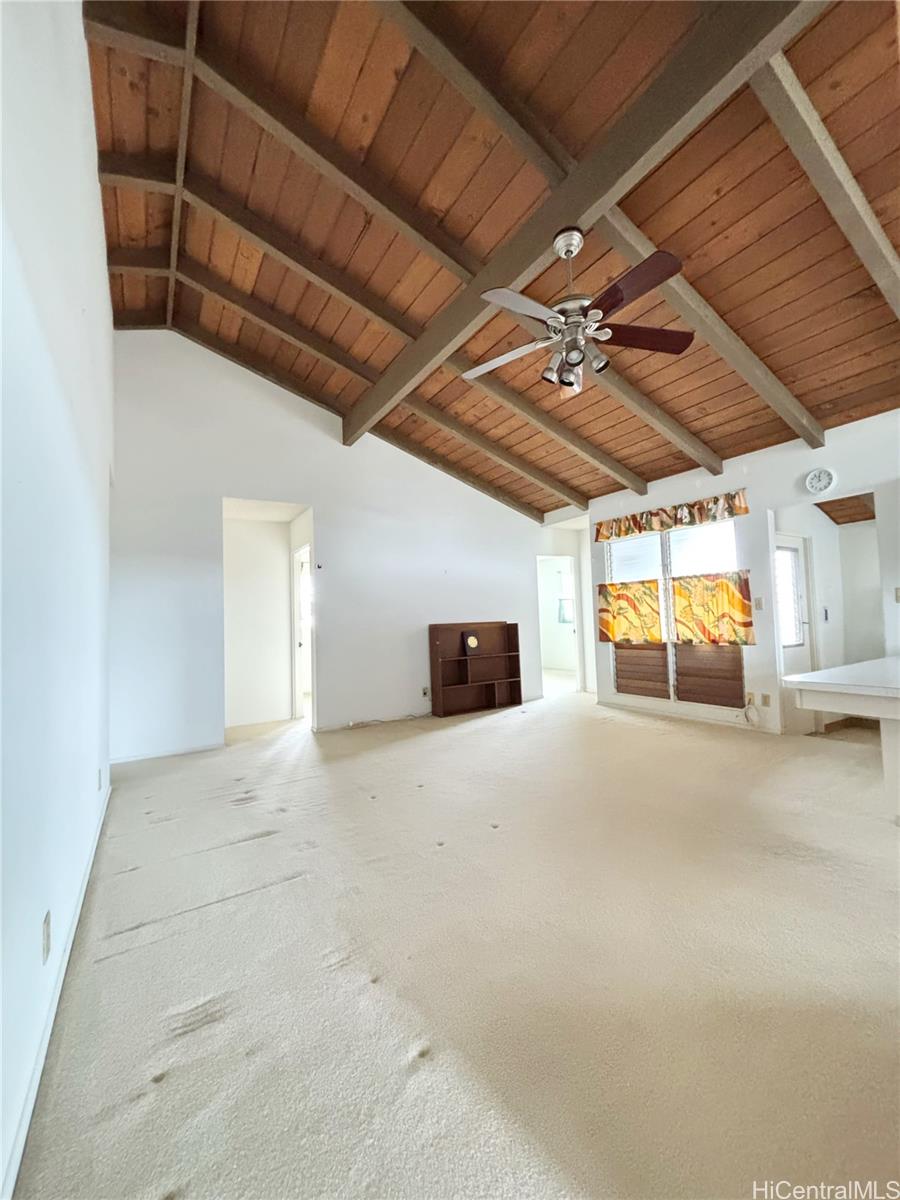 Photo 4 of 22