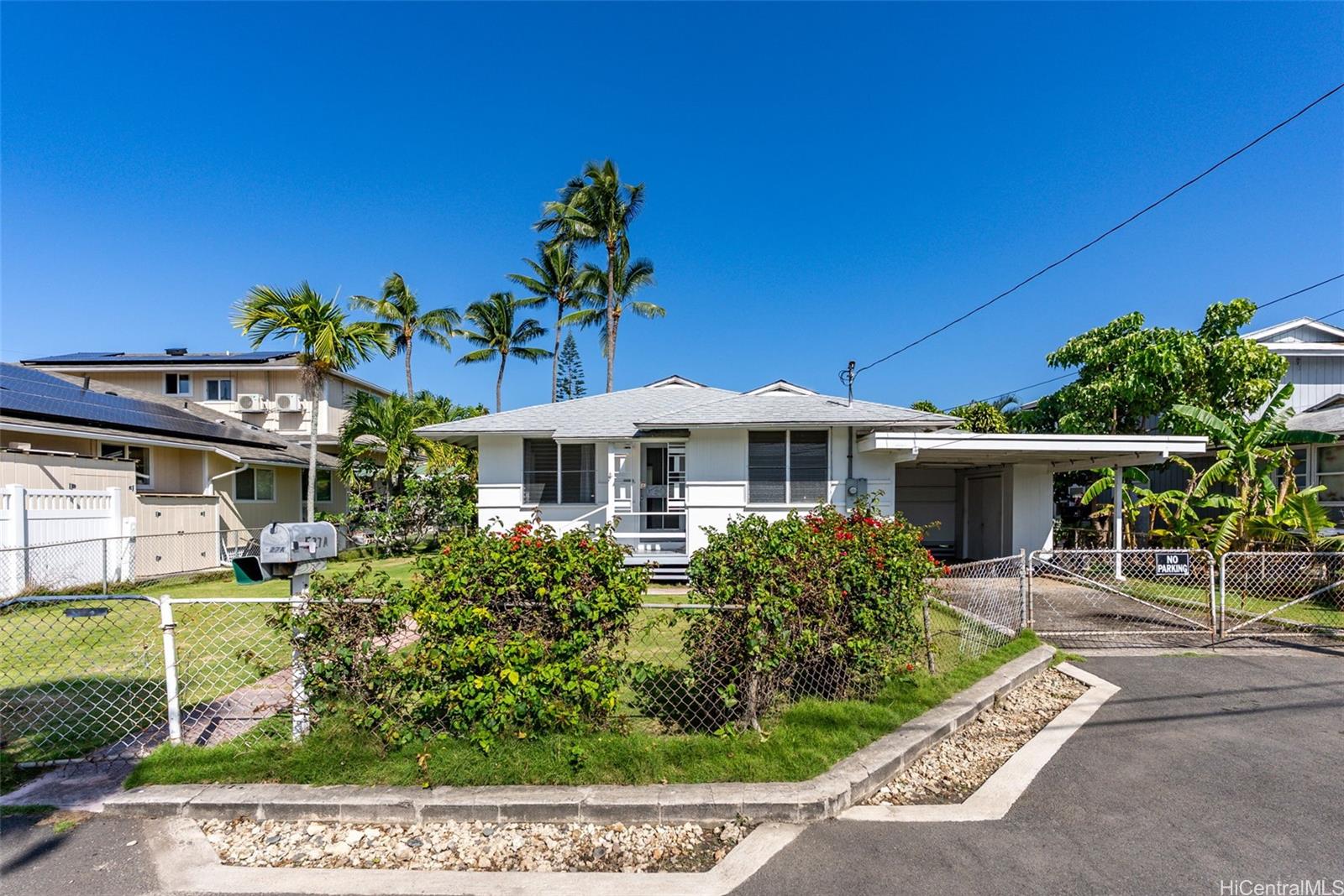 527 A Kipuka Place