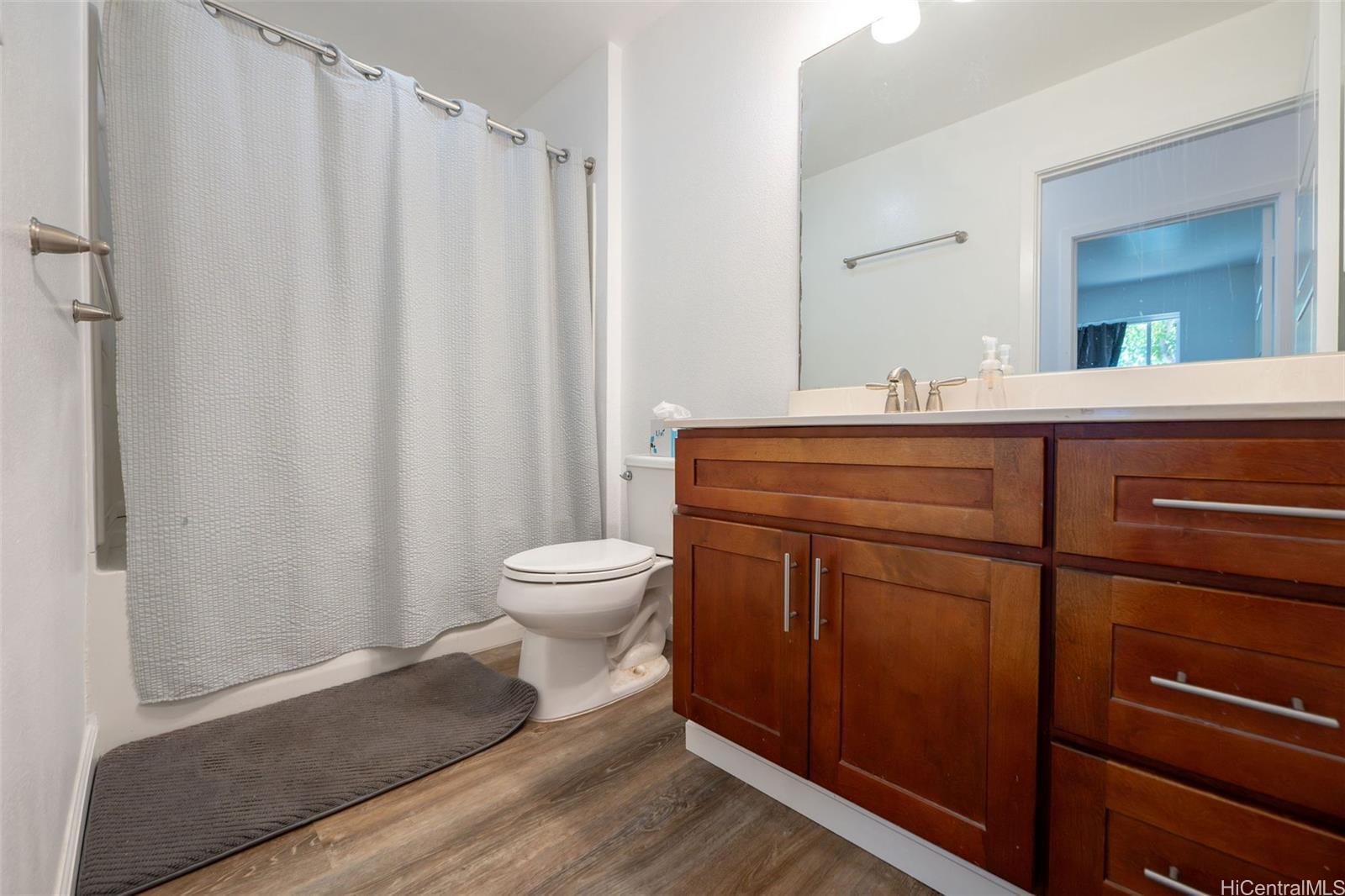 642 Kakala Street  Unit 1604