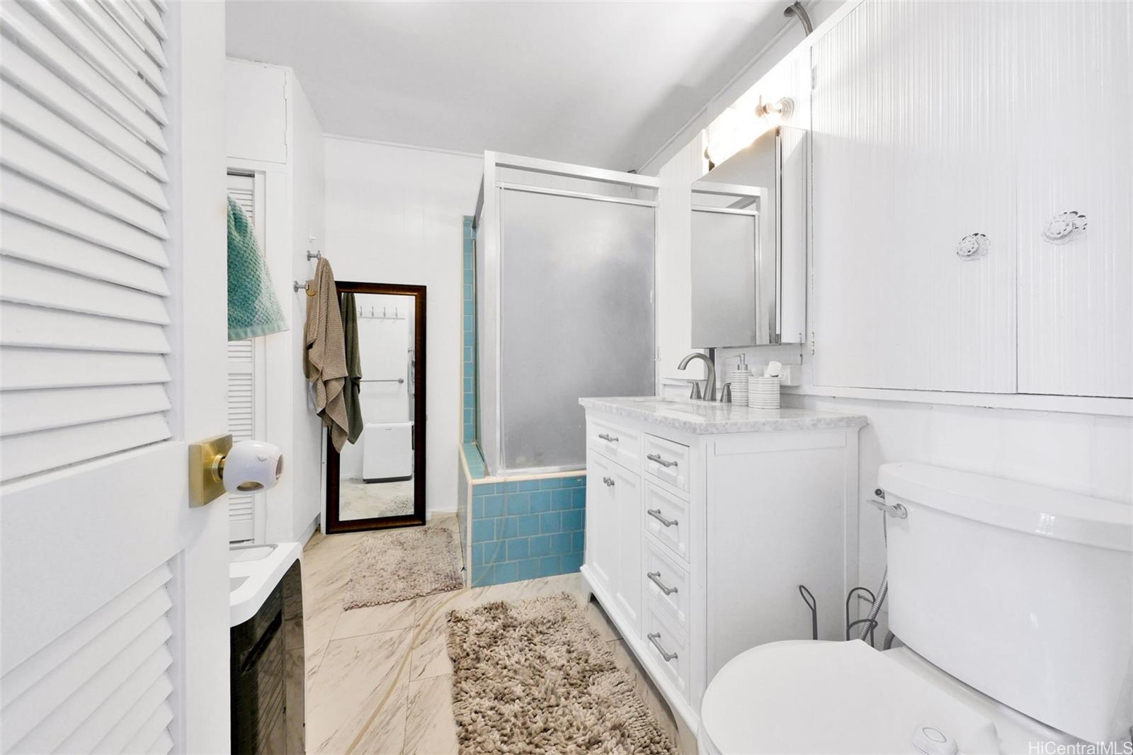 3647 Diamond Head Road