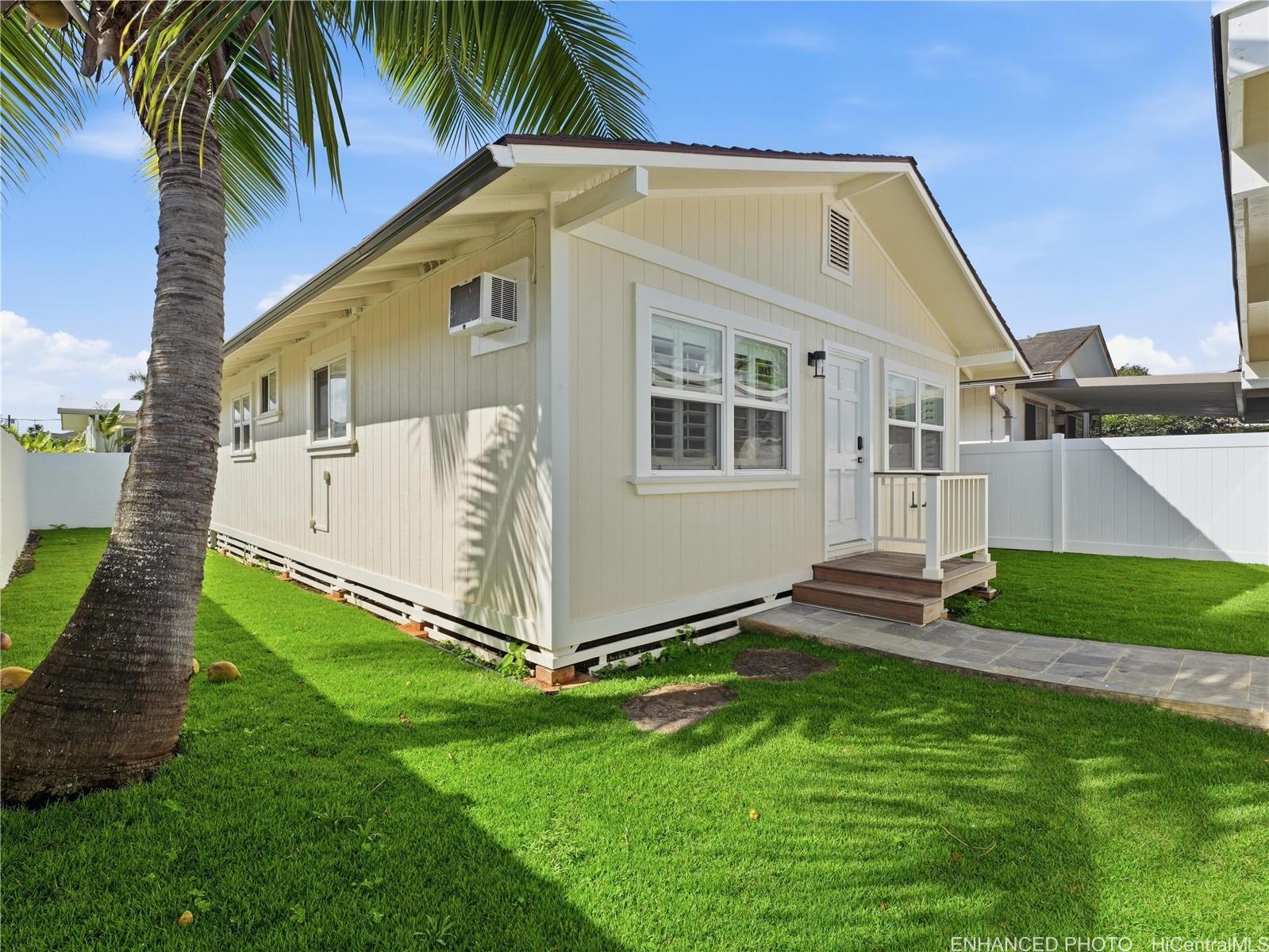 635 Olomana Street