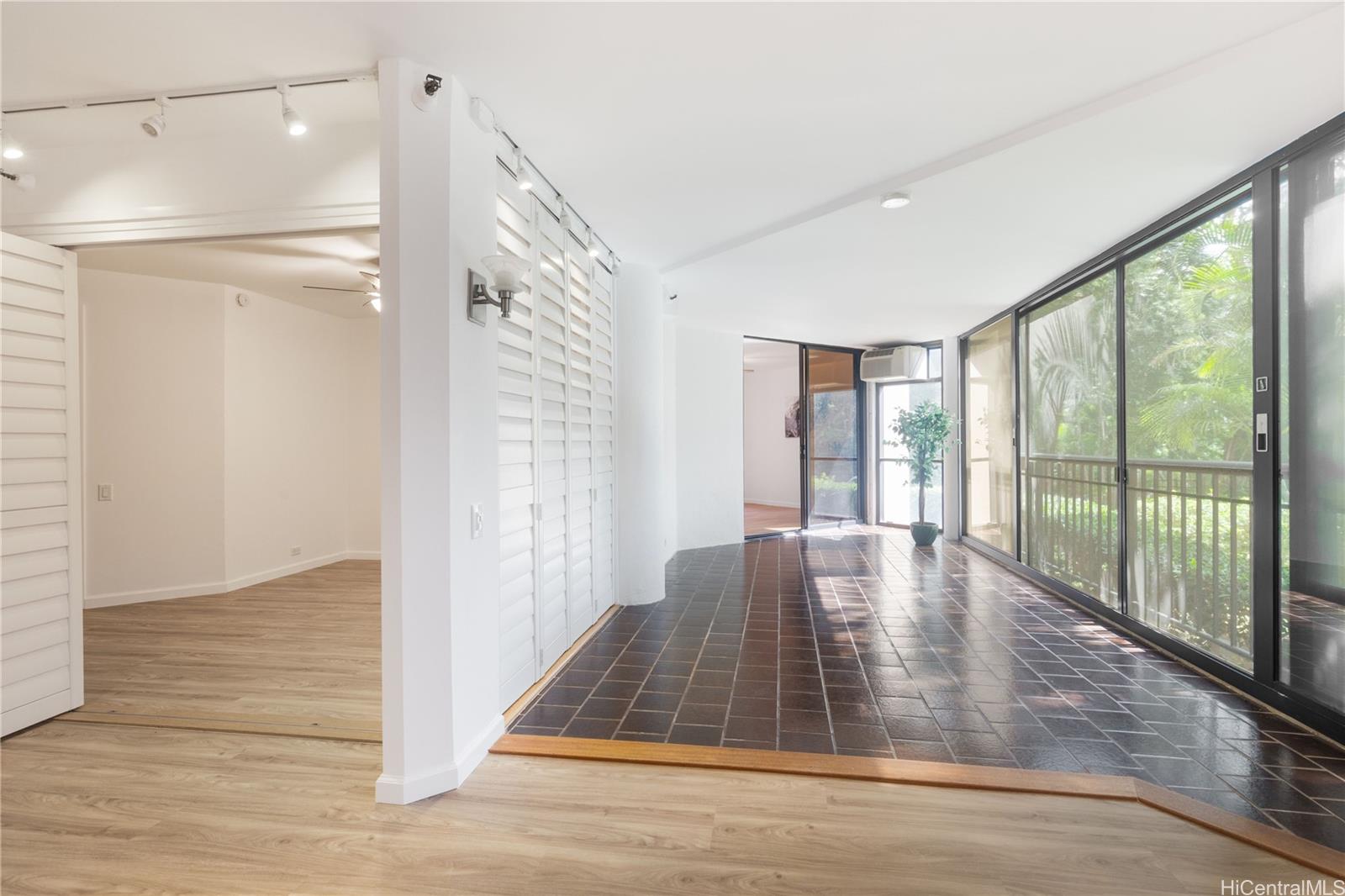 38 S Judd Street  Unit 1B
