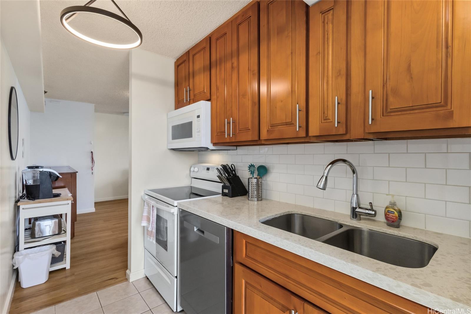 201 Ohua Avenue  Unit 3013