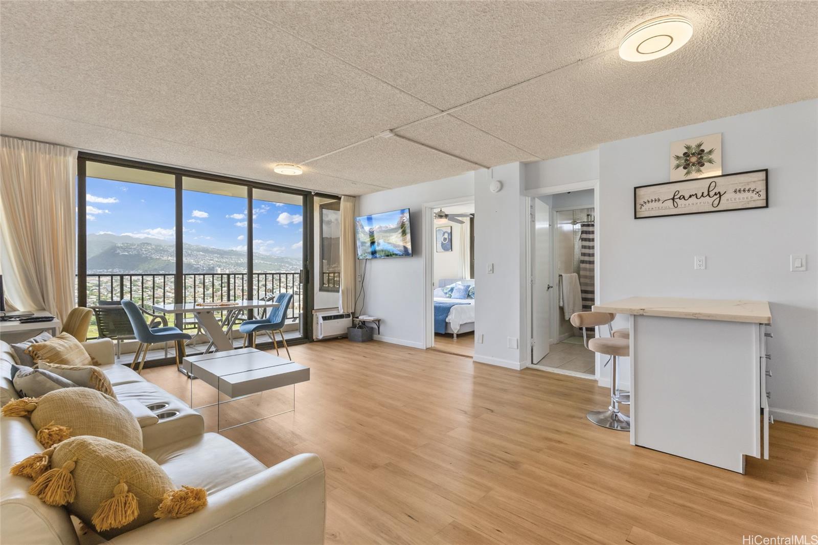 201 Ohua Avenue  Unit 3013