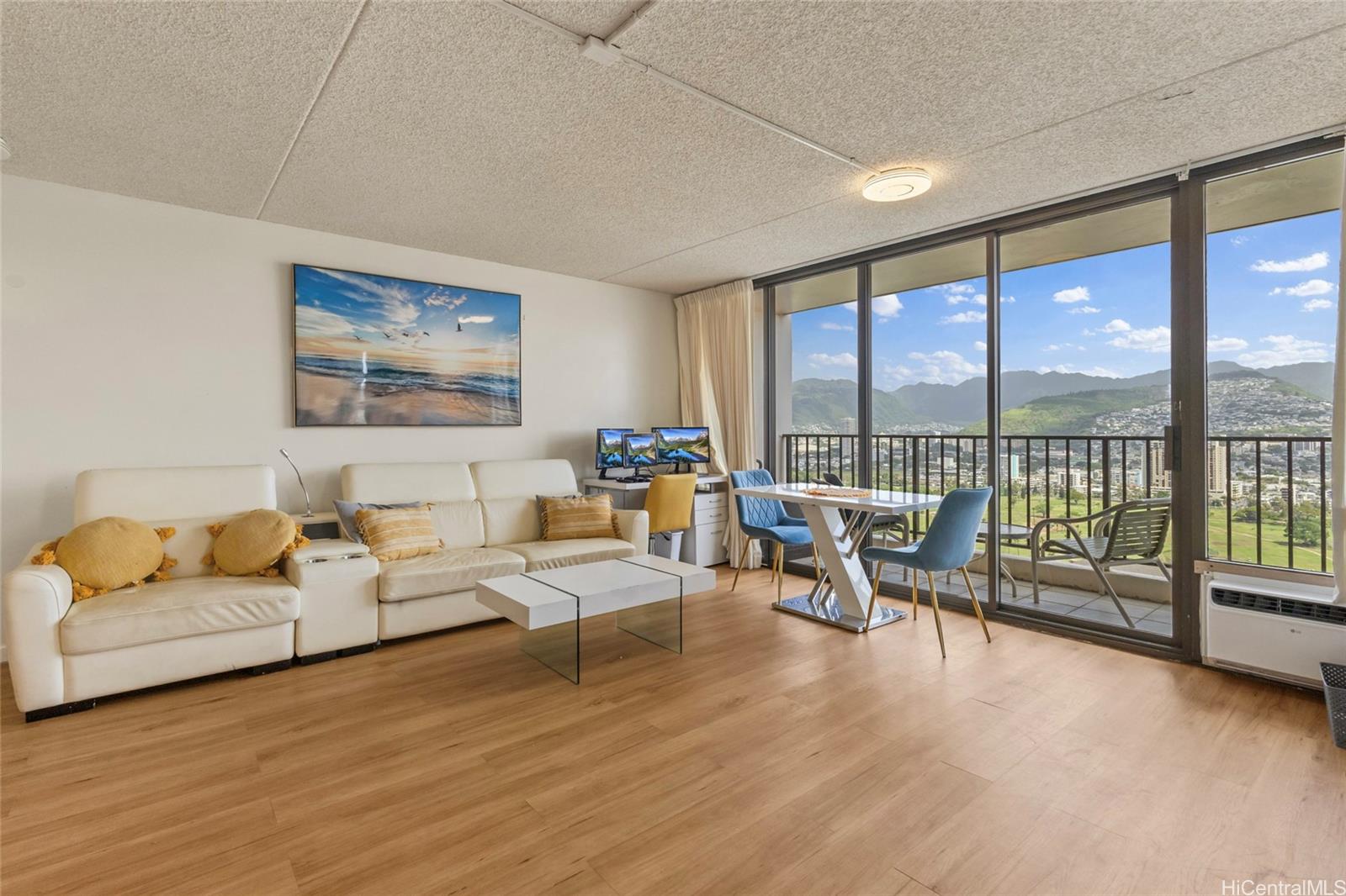 201 Ohua Avenue  Unit 3013