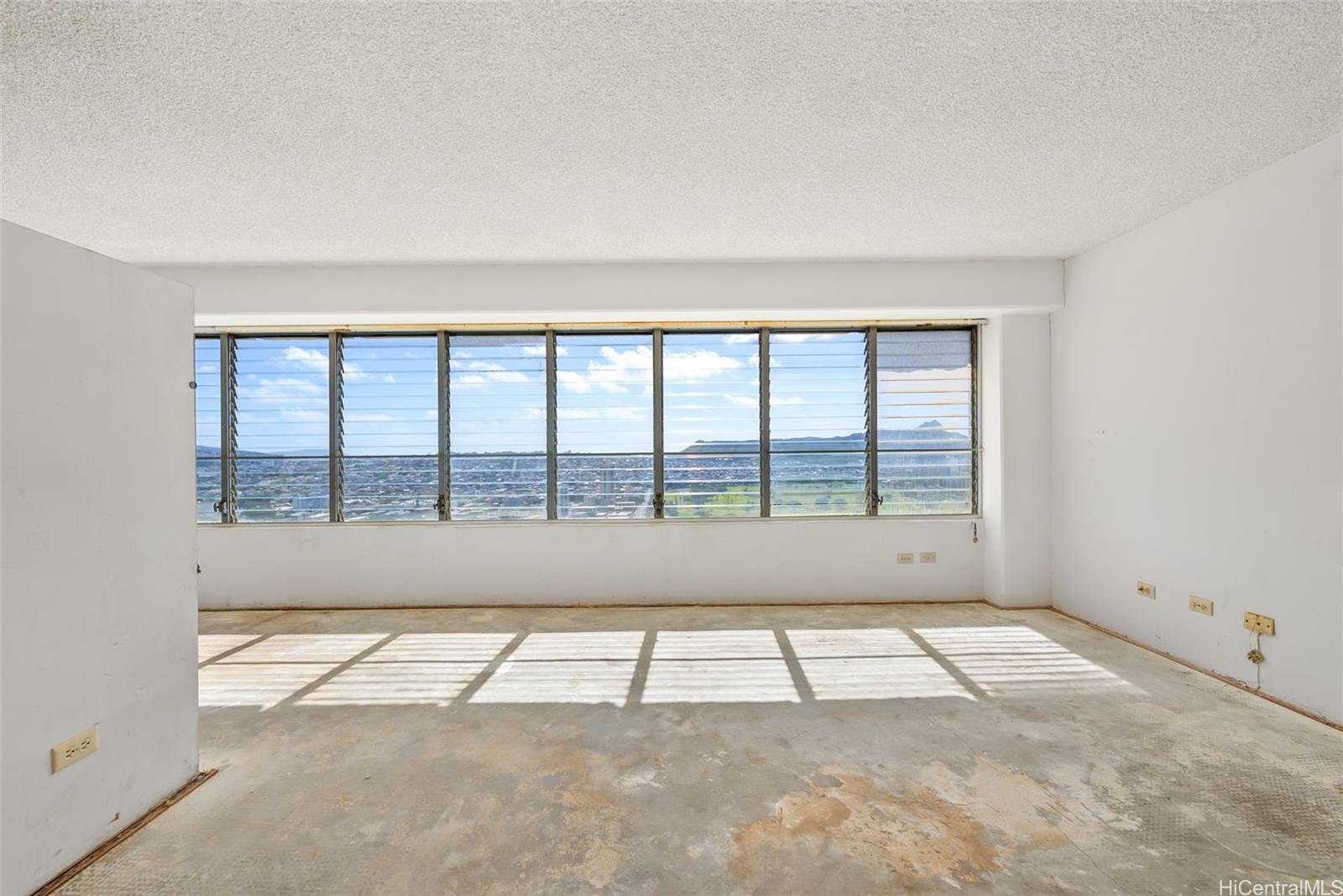 2525 Date Street  Unit 3402