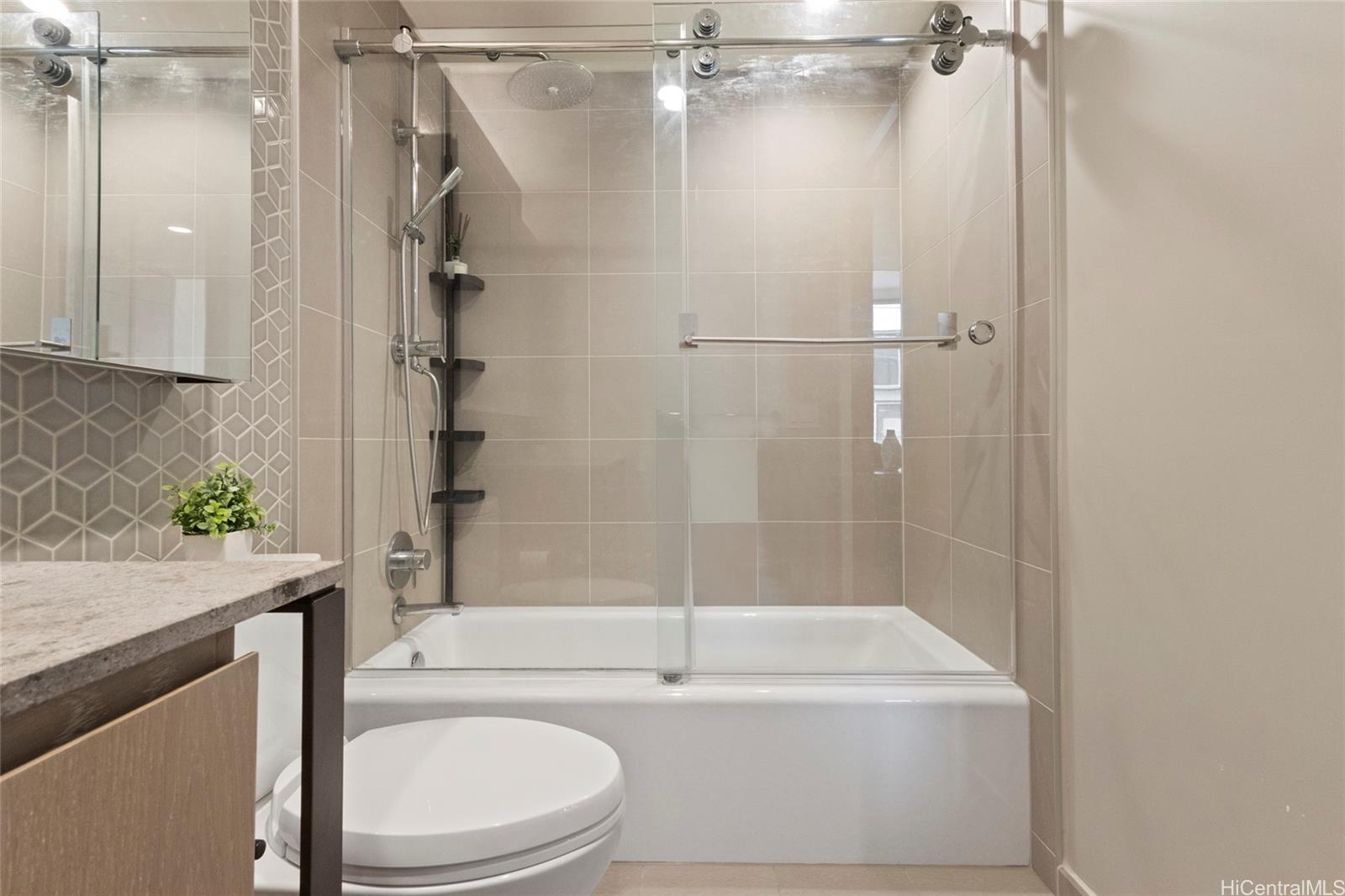 1000 Auahi Street  Unit 633