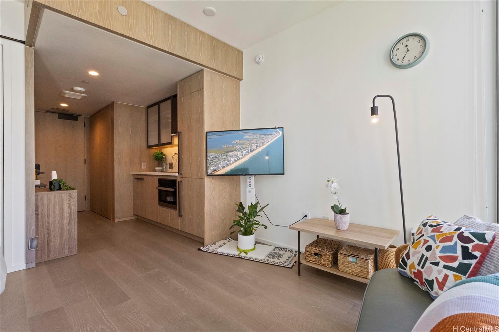 1000 Auahi Street  Unit 633