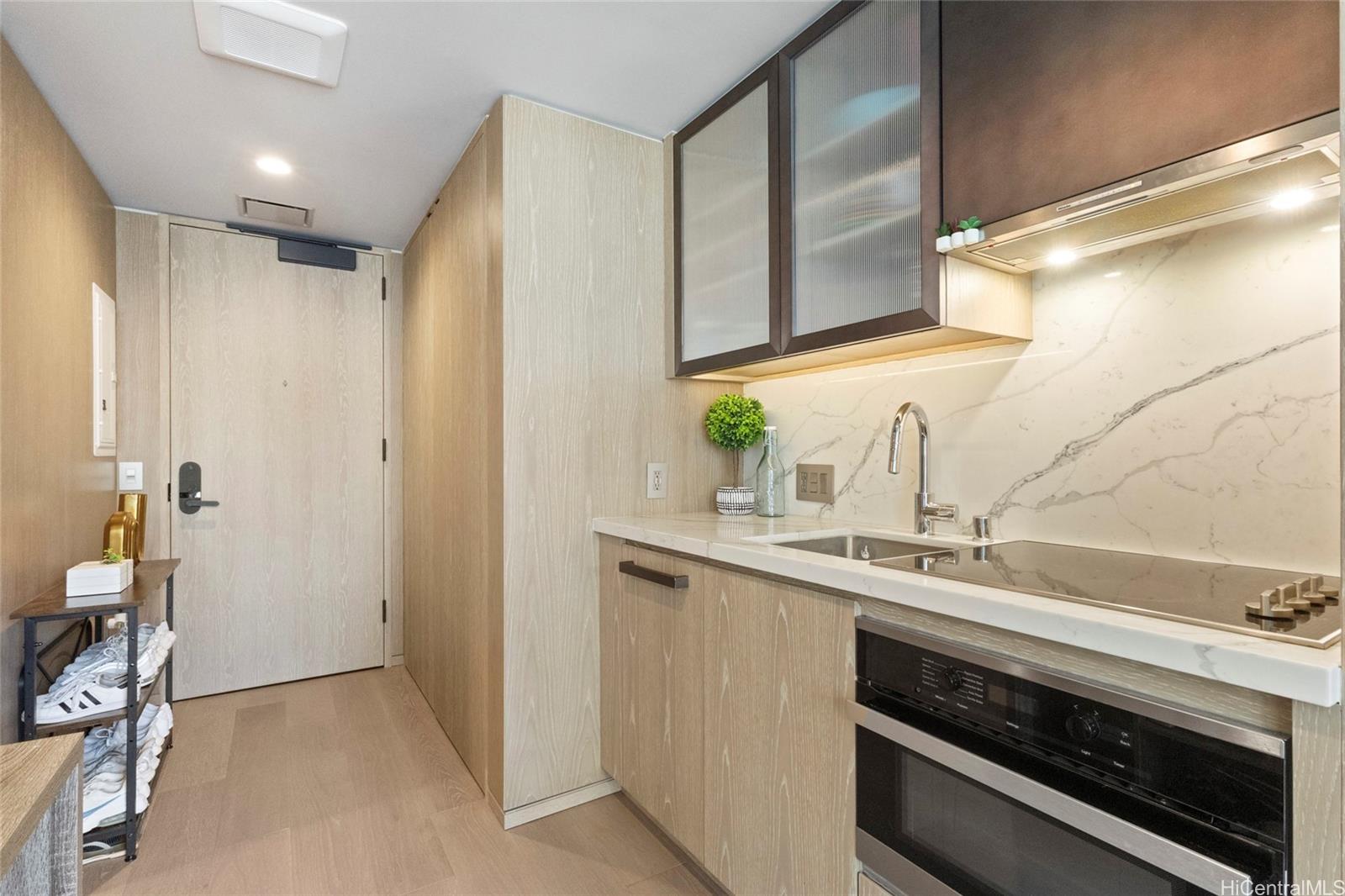 1000 Auahi Street  Unit 633