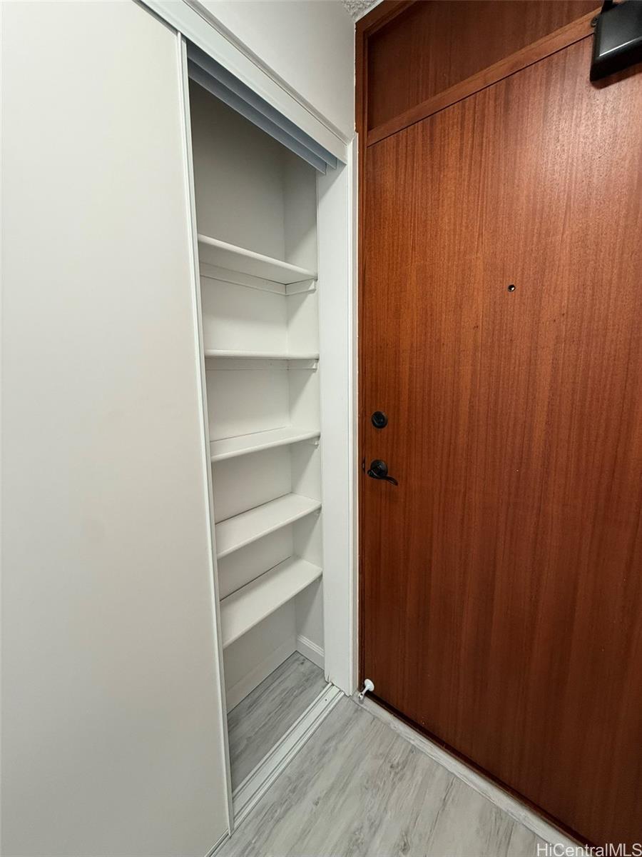 Photo 20 of 24